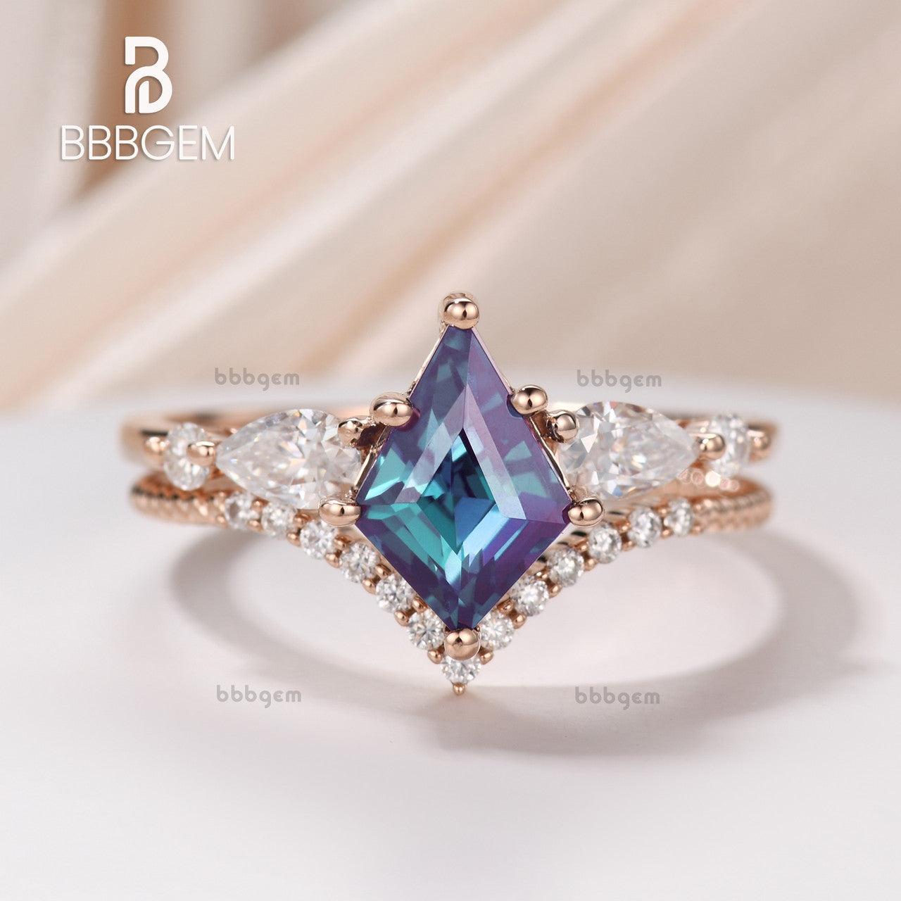 7x10mm Rose Gold Kite Step Cut Alexandrite Engagement Ring Set with Moissanite Wedding Band & Curved V Matching Band | Perfect for Proposals, Anniversaries & Bridal Jewelry