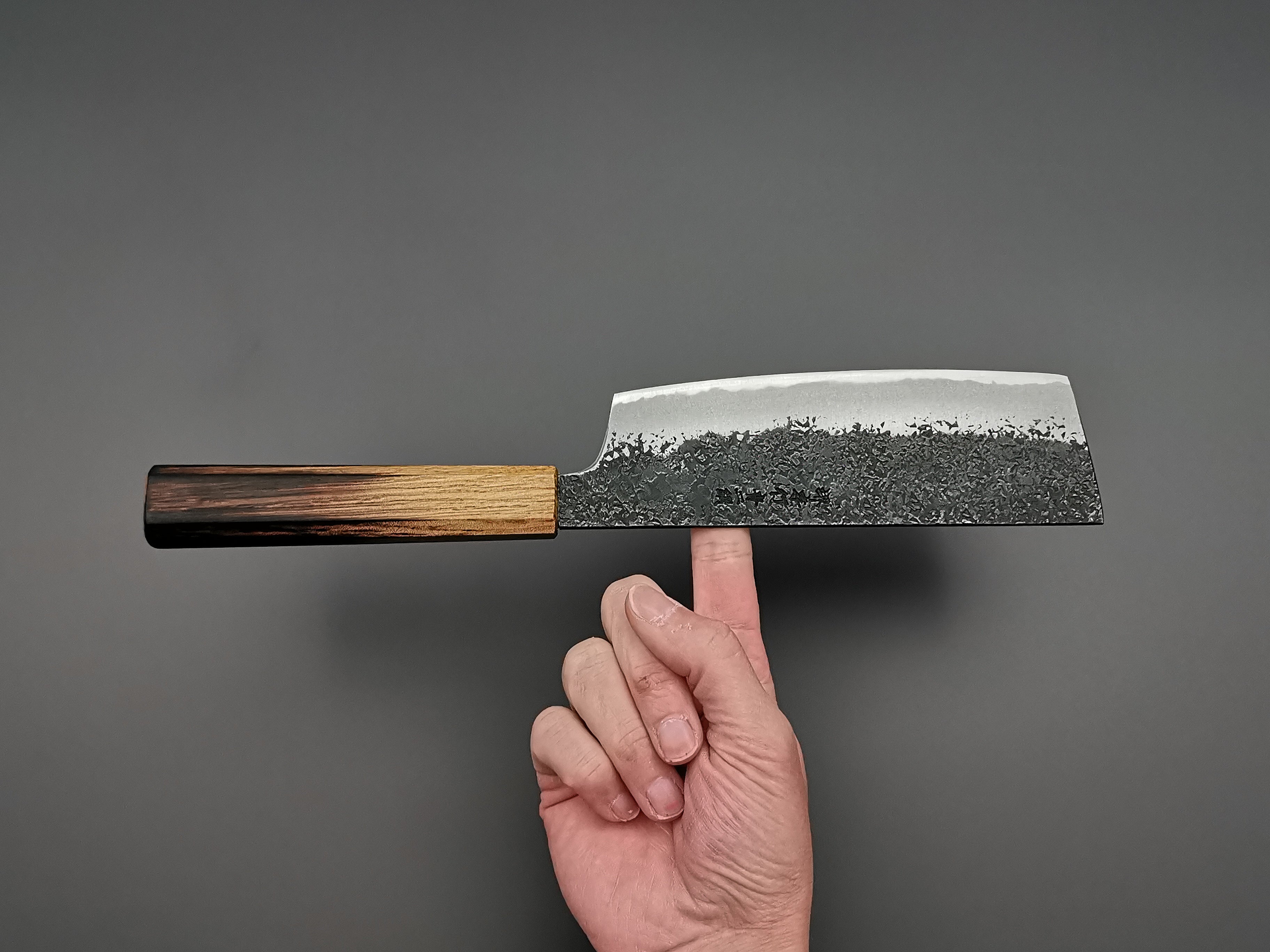 Premium Itsuo Doi Homura Guren Blue #2 Nakiri Knife - Japanese High-Carbon Steel Kitchen Knife for Professional Chefs & Home Cooking - Perfect for Slicing Vegetables, Herbs & Sushi Ingredients