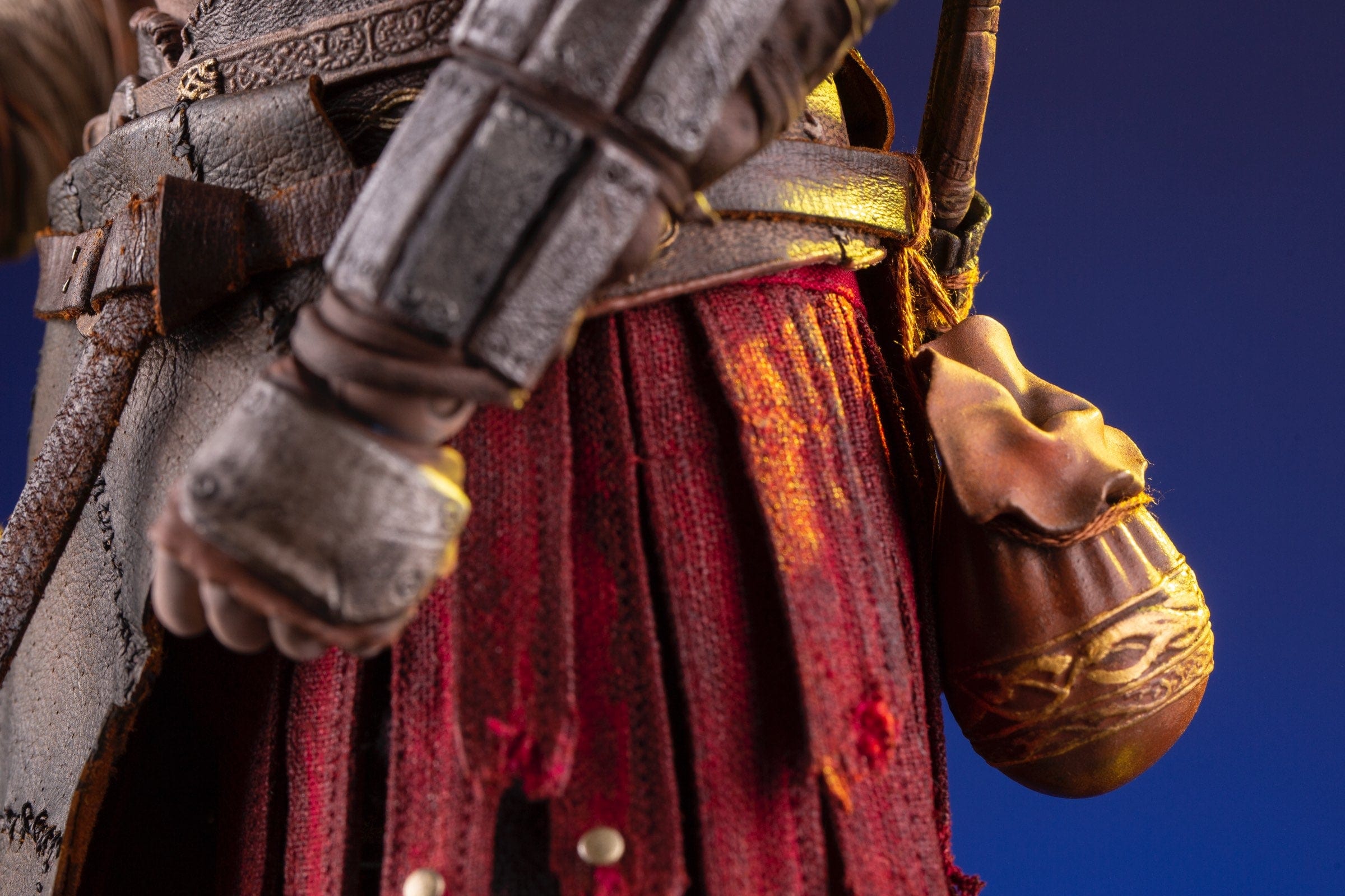 God of War Kratos 1/6 Scale Deluxe Collectible Action Figure - Premium Gaming Statue for Display & Collection - Perfect for Gamers & Collectors