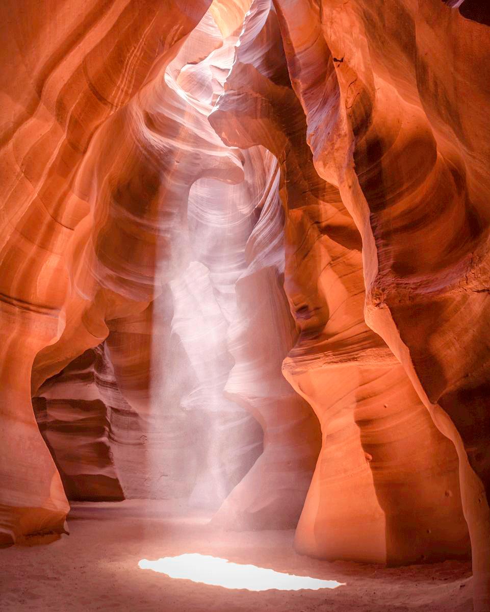Antelope Canyon Cathedral - Stunning Natural Rock Formation & Photography Spot in Arizona | Perfect for Hiking, Sightseeing & Instagram Travel Photos