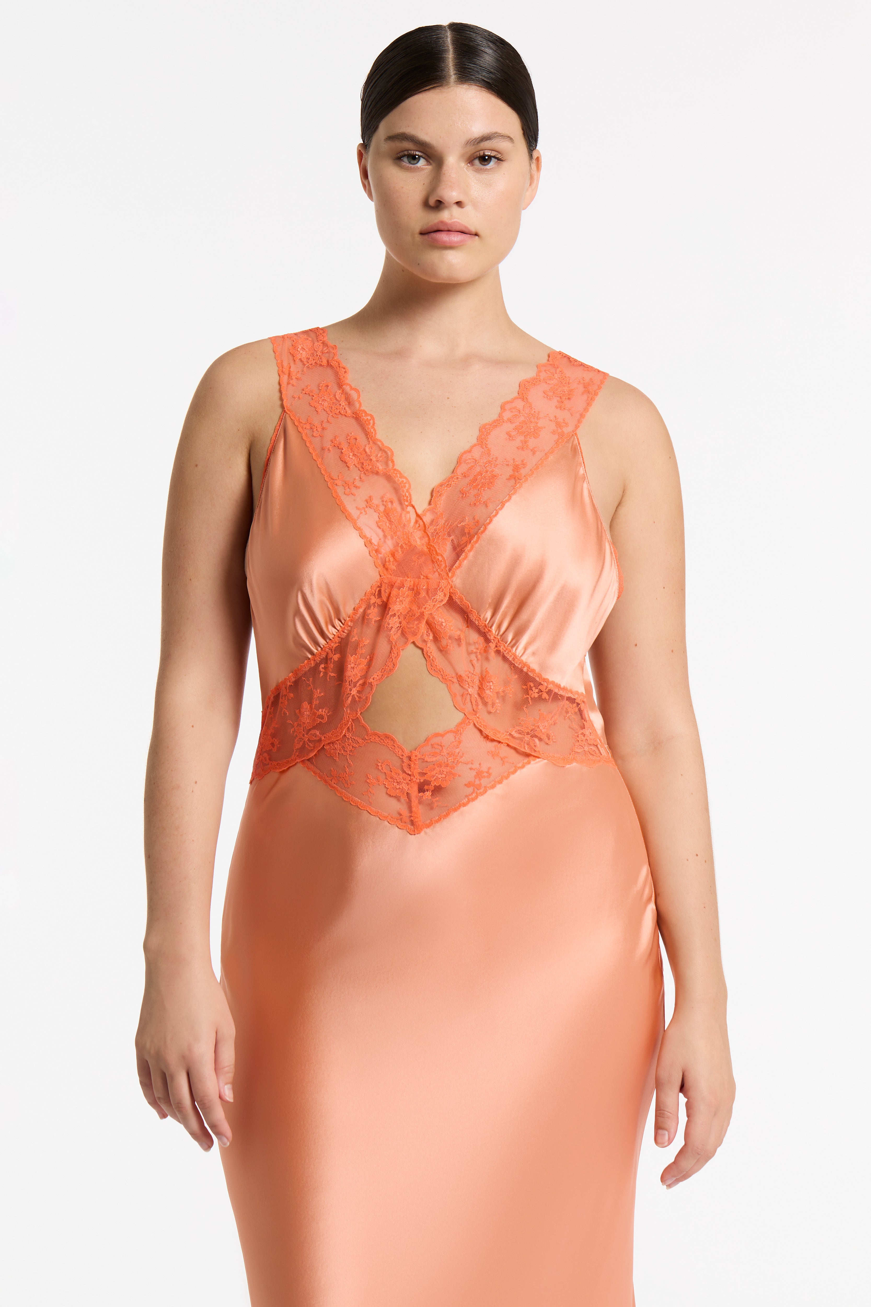 Elegant Aries Cut Out Gown - Sexy Backless Evening Dress for Women | Perfect for Prom, Party & Special Occasions