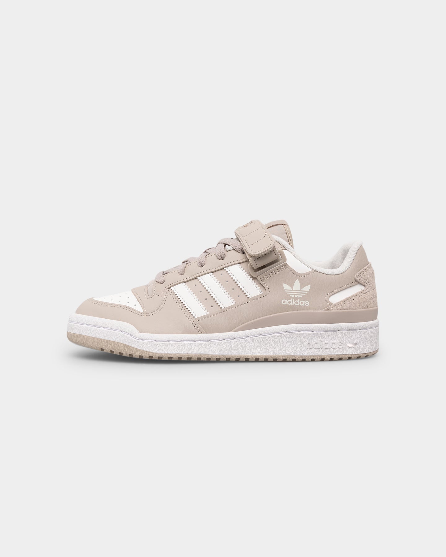 Adidas Forum Low Sneakers - Wonder Beige & Cloud White | Classic Retro Basketball Shoes for Men & Women | Perfect for Casual Wear, Street Style & Gym Workouts