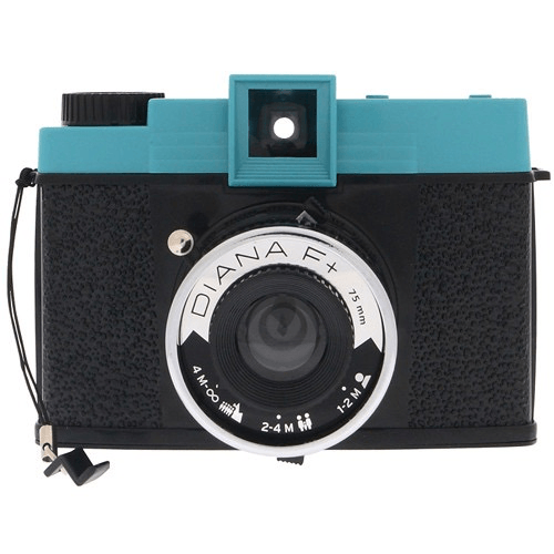 Lomography Diana F+ 120 Film Camera with Flash - Teal & Black Retro Vintage Style | Perfect for Creative Photography, Travel & Artistic Shots