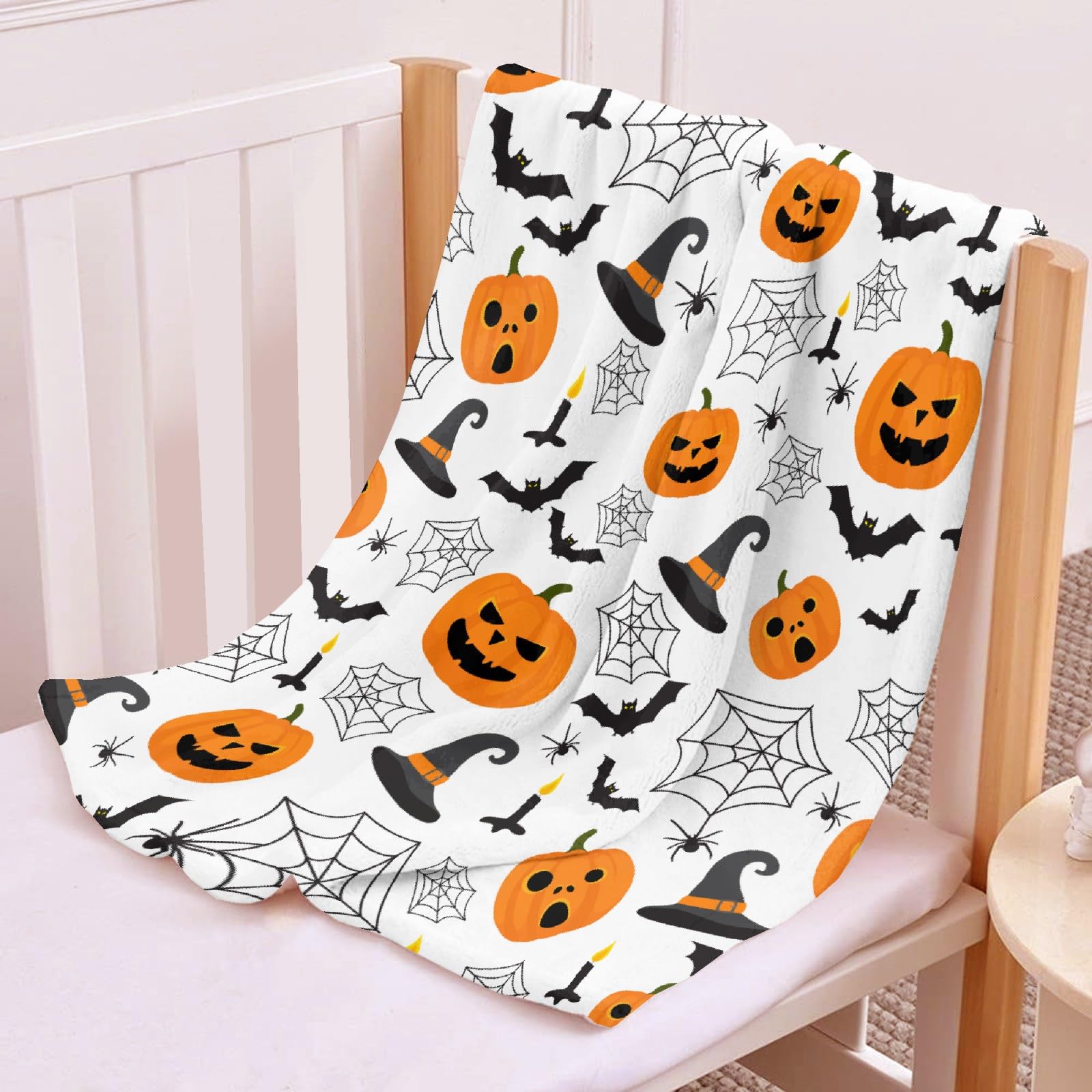 Soft Flannel Halloween Pumpkin Blanket - 90x120 Inches King Size Lightweight Throw for Kids, Girls, Boys, Men & Women - Cozy Gift for Room Decor, Sofa & Fall Season