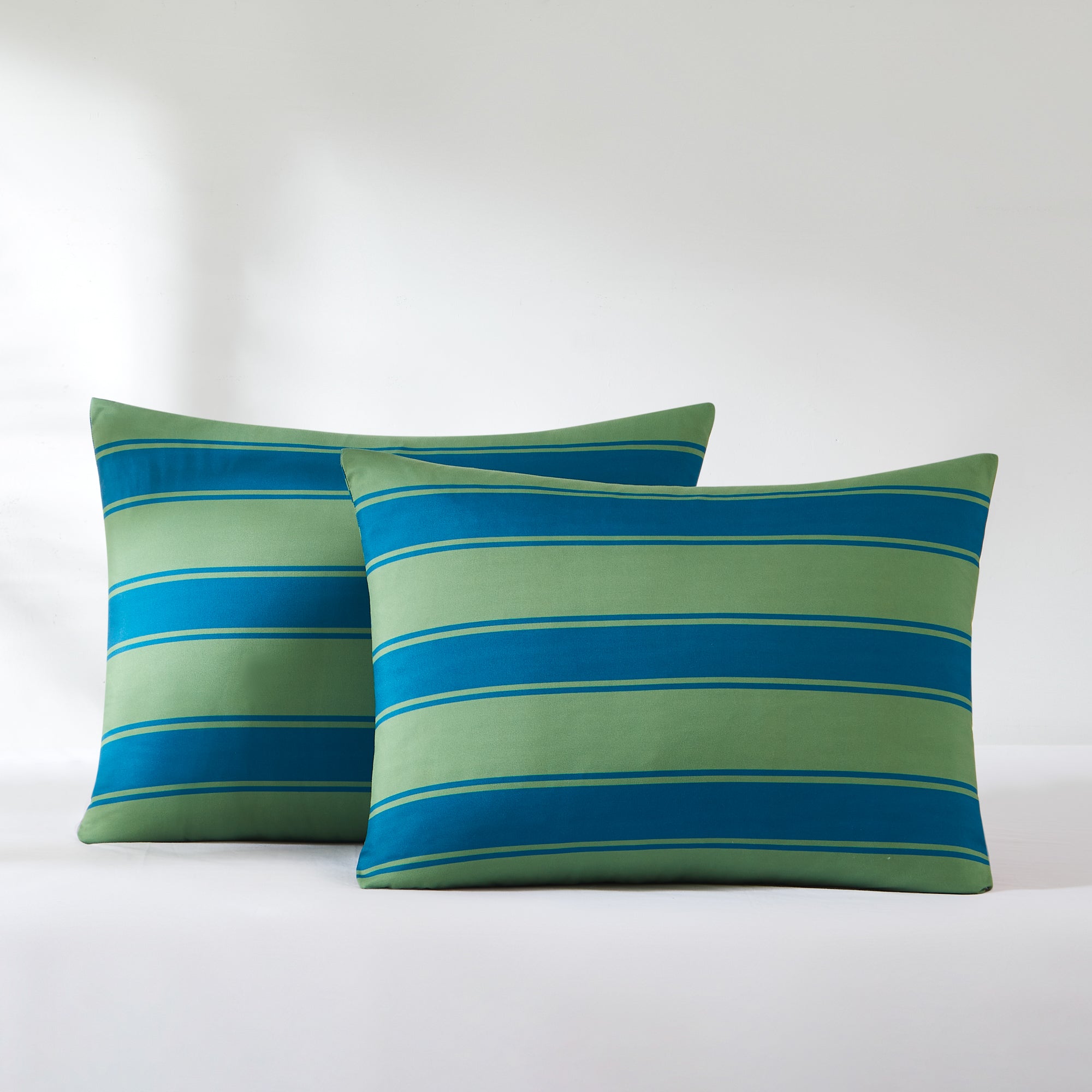 Gale Cabana Stripe Comforter Set - Queen Size Bedding, Soft & Breathable Cotton, Coastal Beach Style - Perfect for Guest Rooms, Vacation Homes & Summer Bedroom Decor
