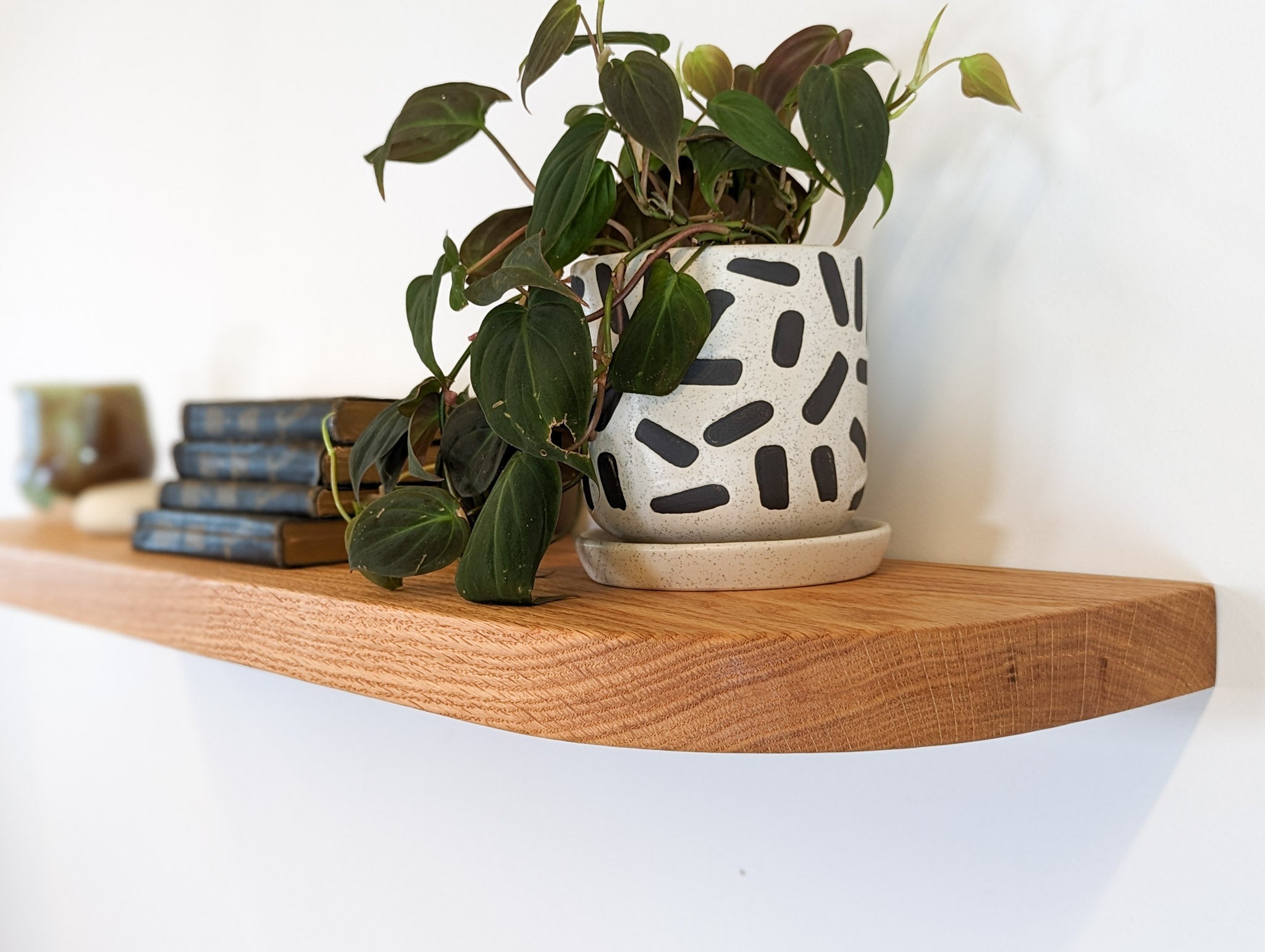 Thick Oak Floating Shelf with Rounded Corner - 33 x 10 Inches - Rustic Wood Wall Shelf for Living Room, Kitchen, Bathroom & Office Decor