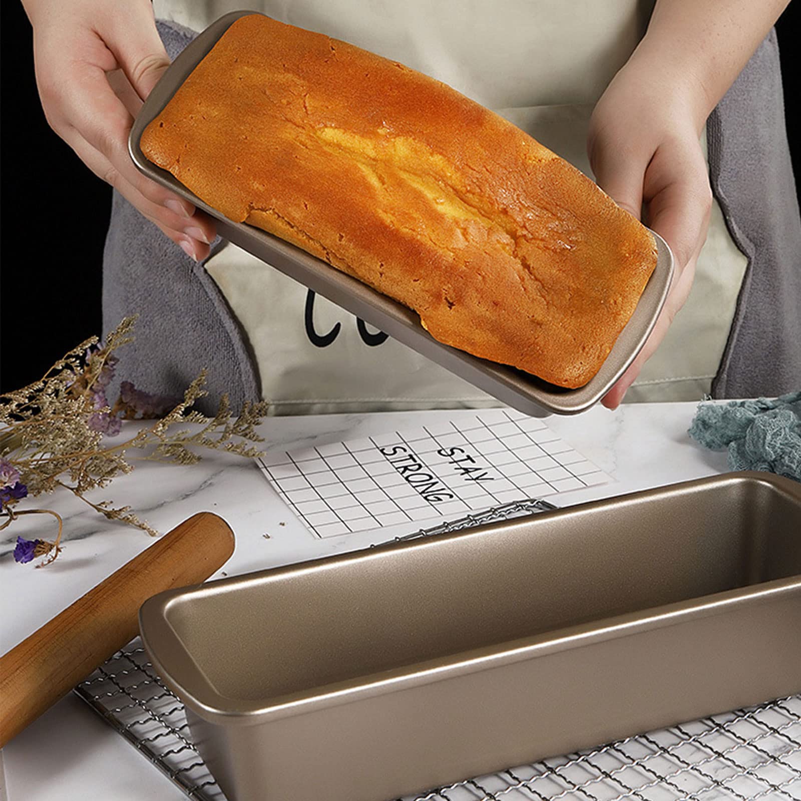 Nonstick Carbon Steel Bread Loaf Pan Set - 3-Piece Rectangular Baking Pans for Homemade Bread, Cakes & Toast | Oven-Safe Bakeware for Perfect Loaves, Mini Cakes & Cupcakes | Ideal for Home Bakers & Professional Kitchens
