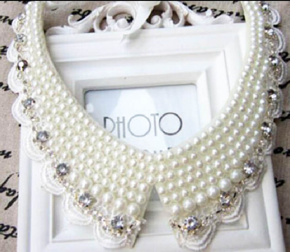 Detachable False Collar Shirt Accessory - Fashion Necklace & Shirt Decoration in White | Perfect for Office Wear, Parties & Stylish Outfits