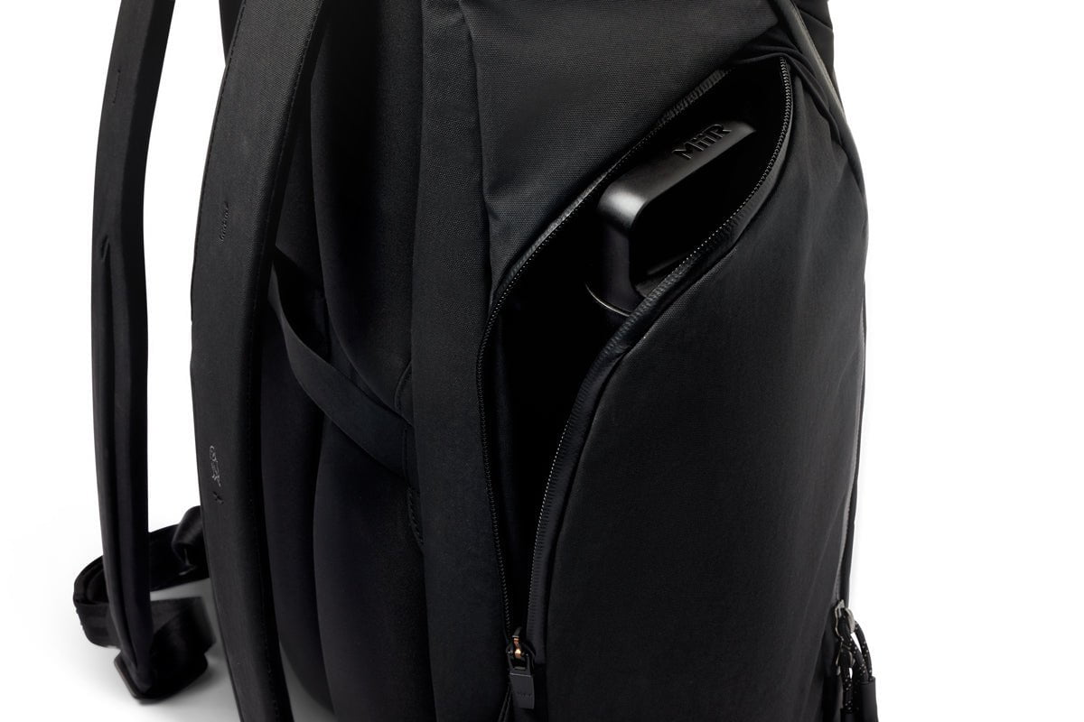 Bellroy Venture Travel Backpack 26L - Lightweight Durable Carry-On Backpack for Hiking, Commuting & Business Travel