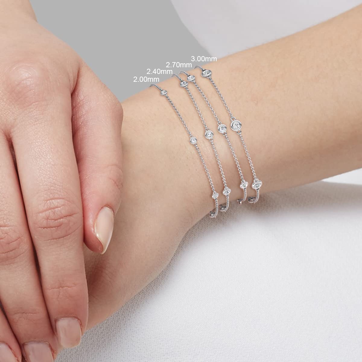 TriJewels 5-Stone London Blue Topaz 1/2 ctw Petite Women's Bracelet in 14K Gold - Elegant Jewelry Gift for Birthday, Anniversary & Special Occasions
