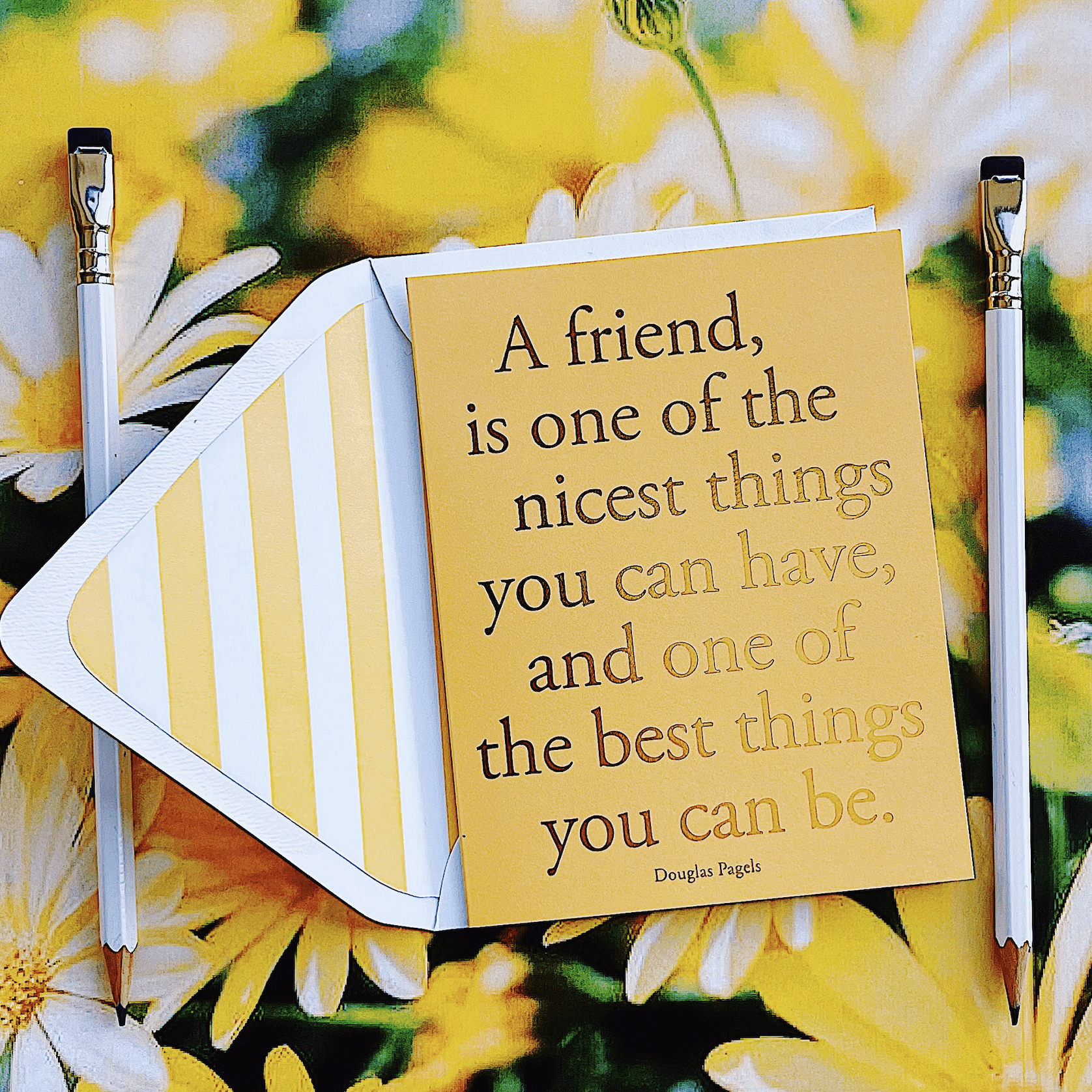 Best Friend Greeting Card - Single Folded Blank Card for Birthdays, Thank You & Special Occasions - Perfect for Gifts & Keepsakes
