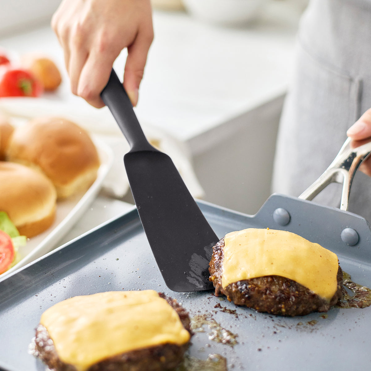 Premium Silicone 8-Piece Kitchen Utensil Set with Crock - Non-Slip Heat Resistant Cooking Tools for Baking, Frying & Serving - Dishwasher Safe Black Utensils