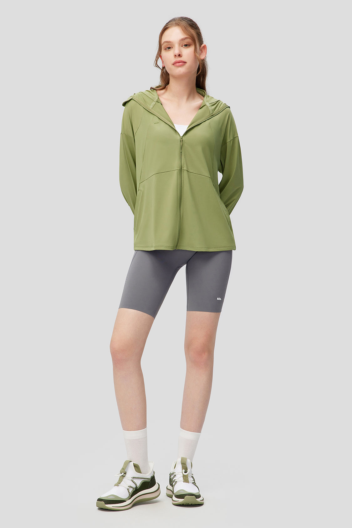 Icewave UPF50+ Women's Sun Protection Jacket - Lightweight UV Blocking Windbreaker for Hiking, Beach & Outdoor Activities