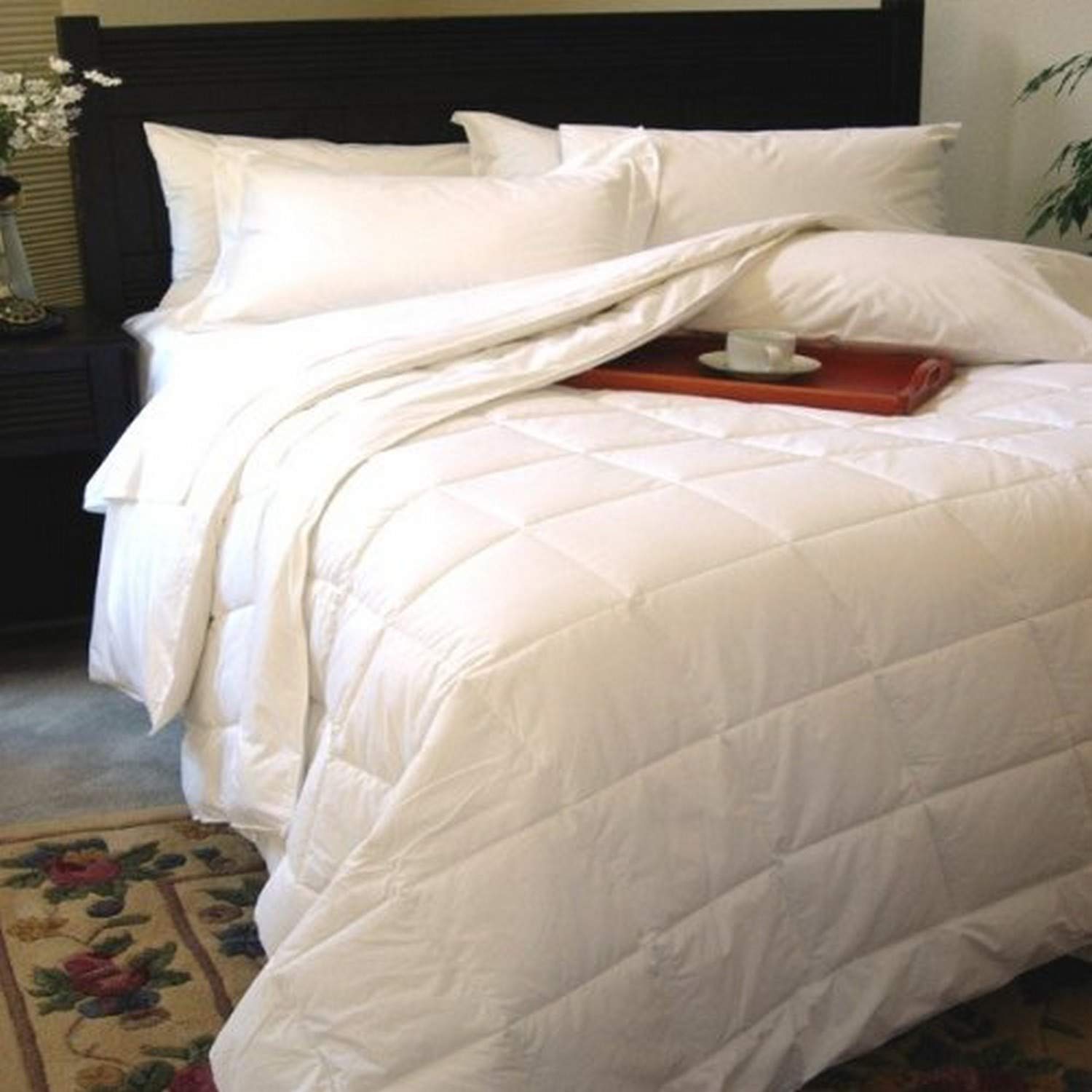 Natural Comfort Classic White Down Alternative Comforter - Hypoallergenic & Year-Round Use - Twin Size Bedding for Cozy Sleep - Perfect for Guest Rooms, Dorms & Apartments