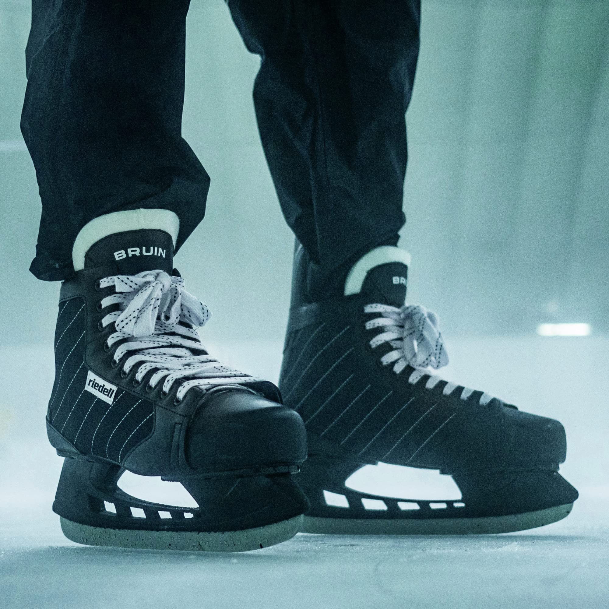 Riedell Bruin Recreational Hockey Ice Skates - Comfortable Figure Skates for Men & Women - Perfect for Ice Rinks, Outdoor Skating & Hockey Practice