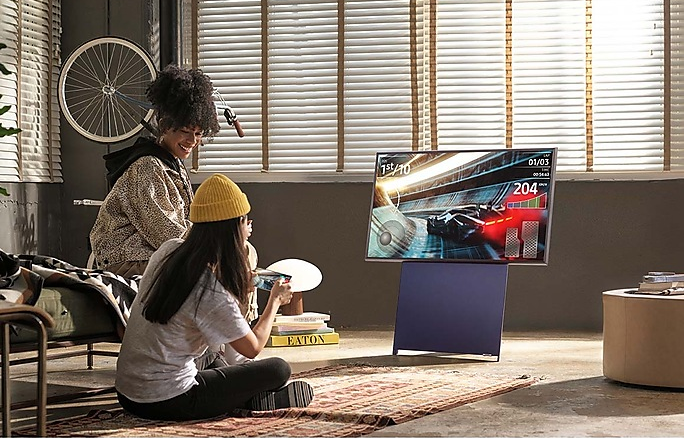 Samsung 43-Inch The Sero QLED 4K Smart TV with Rotating Screen - Perfect for Streaming, Gaming & Social Media in Living Rooms & Bedrooms