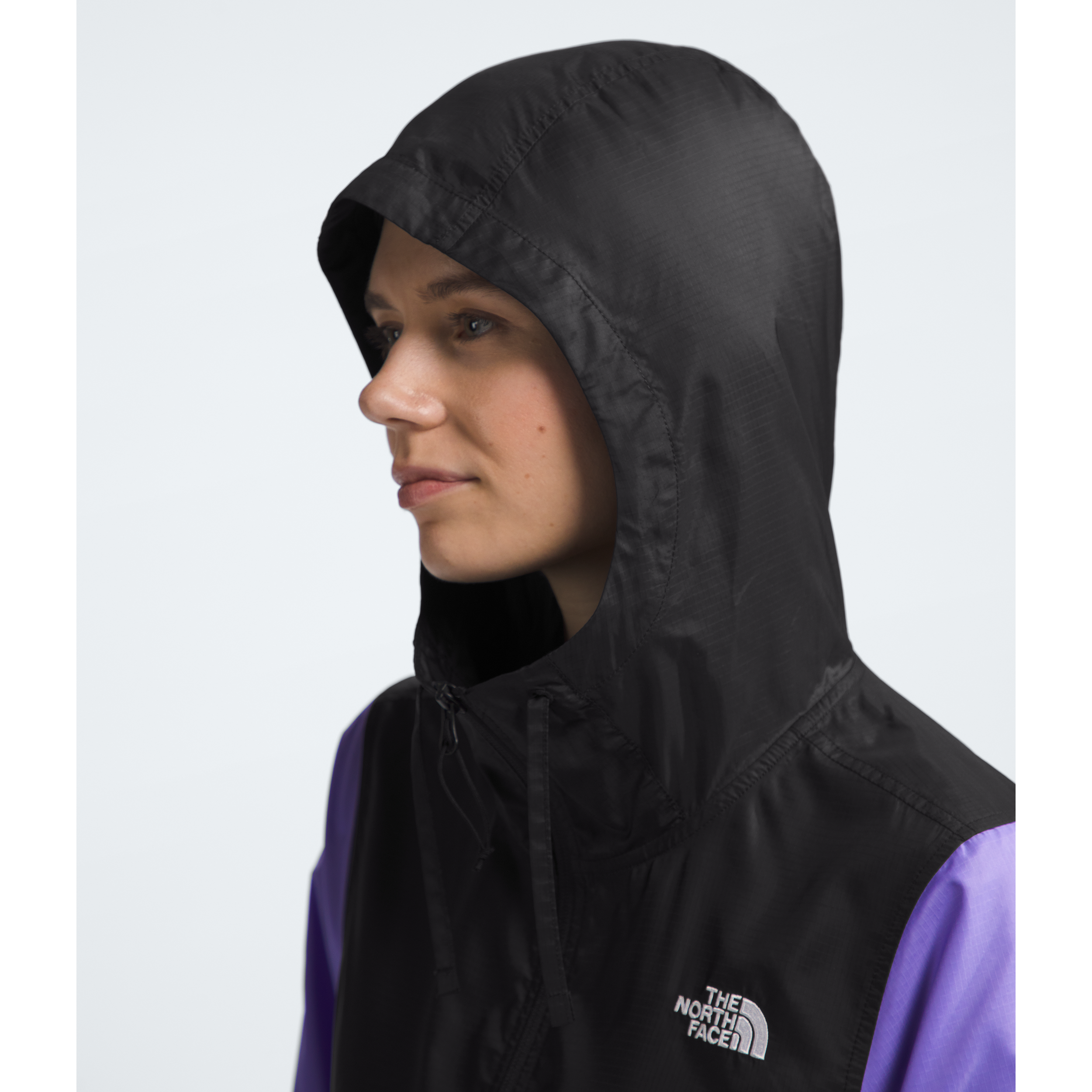 The North Face Women's Cyclone Jacket 3 - Waterproof Windbreaker with Hood in Optic Violet/TNF Black - Perfect for Hiking, Camping & Outdoor Adventures