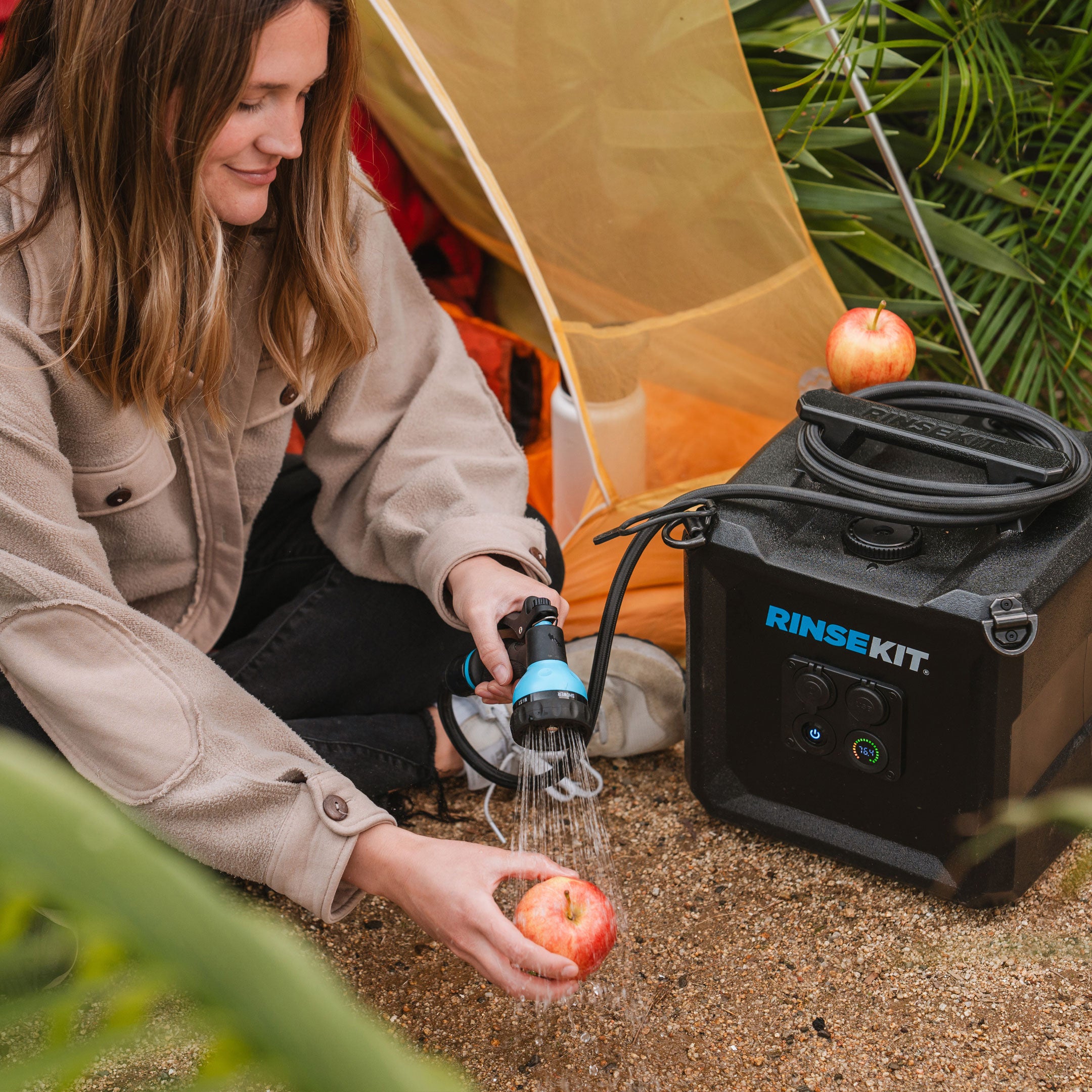 4 Gallon RinseKit Cube Portable Shower - Outdoor Camping, Beach, Hiking & Sports Gear - Compact Water Sprayer for RVs, Boats & Pets