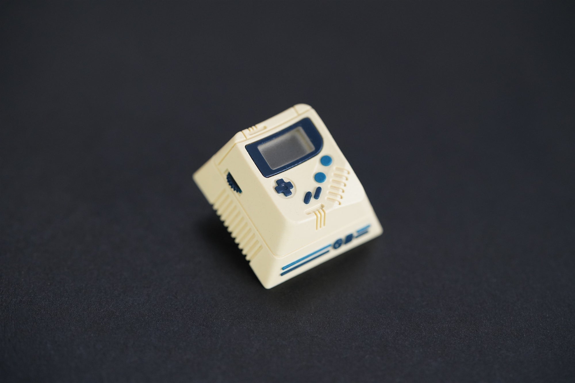 Original Nintendo Game Boy Classic Handheld Console - Retro Gaming Device for Kids & Adults - Perfect for Travel, Gifts & Nostalgic Gaming Fun