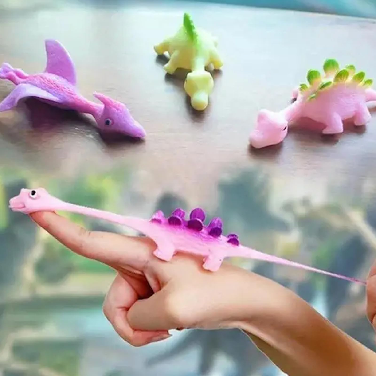 Mini Rubber Flying Dinosaur Slingshot Toys - 5 Pack Fun Catapult Finger Toys for Kids, Perfect for Outdoor Games, Birthday Party Favors & Stress Relief - Random Colors (Great for Playtime, Classroom Rewards & Dinosaur-Themed Events)