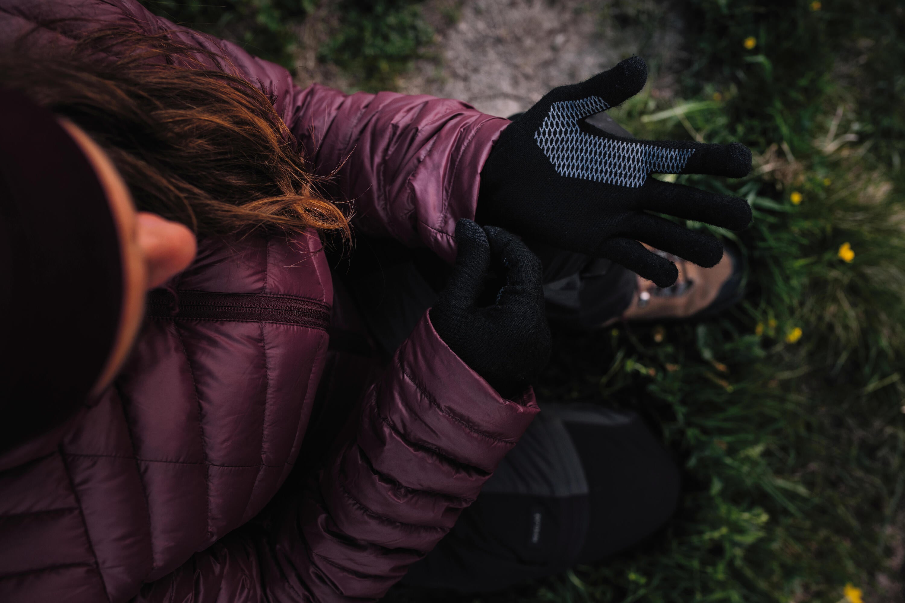 Forclaz Adult MT500 Seamless Liner Gloves - Warm Thermal Gloves for Hiking, Skiing & Outdoor Activities - Lightweight & Breathable Cold Weather Gloves