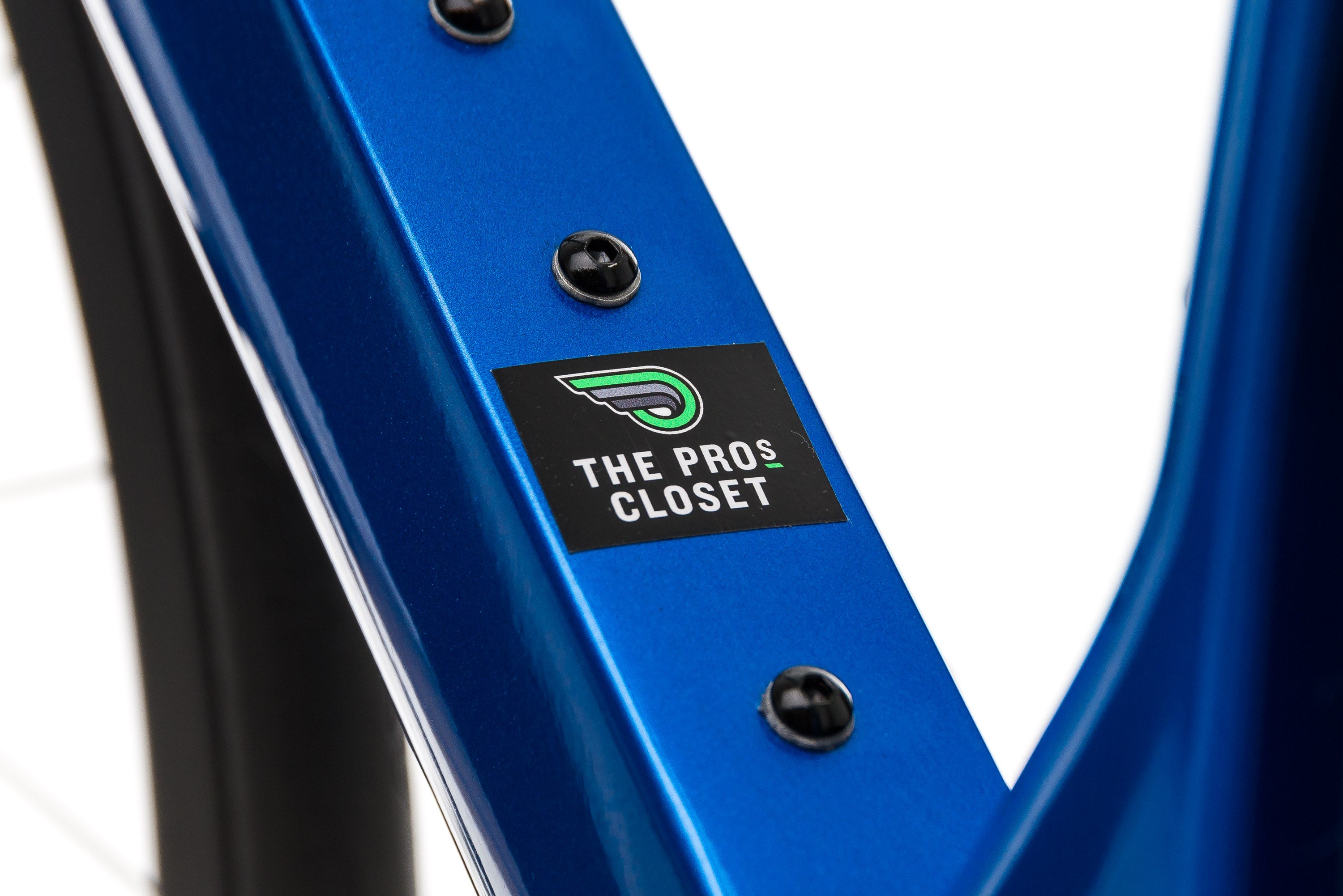 2018 3T Strada Pro Force Road Bike - X Large Size | Lightweight Carbon Frame, Aero Design for Speed & Performance | Perfect for Racing, Endurance Rides & Long-Distance Cycling