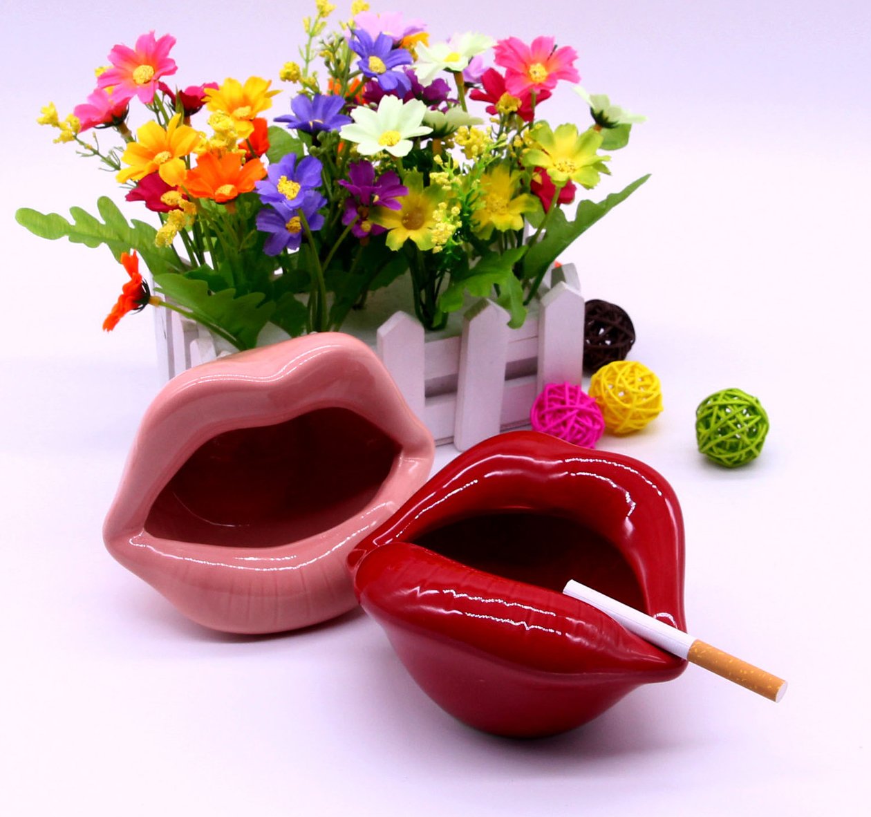 Modern LED Lighted Lips Ceramic Cigarette Ashtray Holder - Stylish Home Decor for Living Room, Bar, or Office (Red) - Perfect for Smoking Accessories, Gift Ideas & Party Decorations