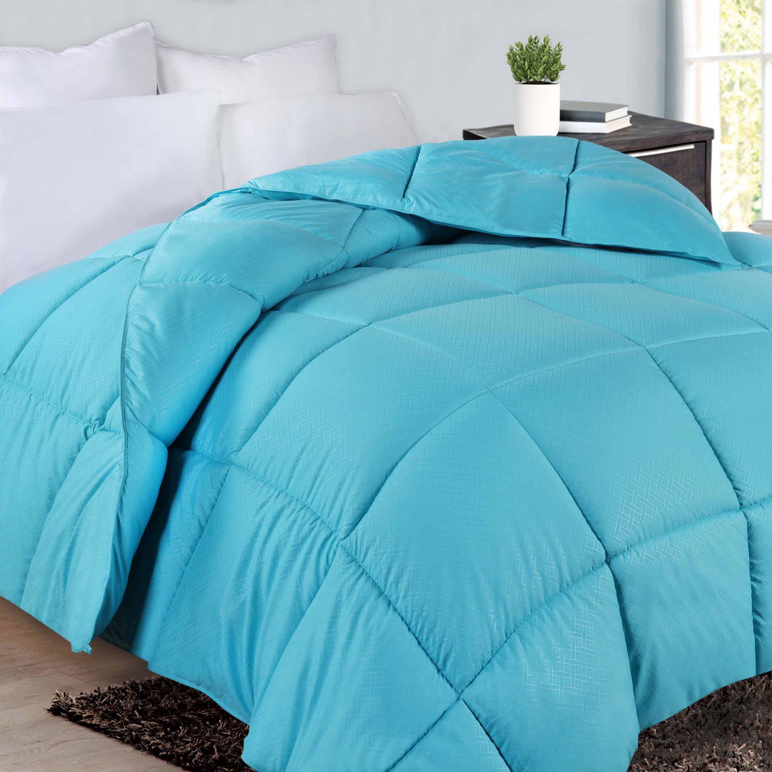 Luxury Basketweave Plush Down Alternative Comforter - Hypoallergenic & Breathable All-Season Bedding for Master Bedroom, Guest Room & Dorm