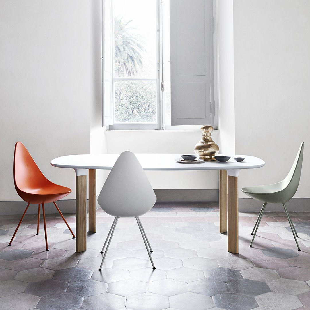 Stylish Hayon Analog Dining Table by Fritz Hansen – Modern Scandinavian Design for Home & Restaurant Dining