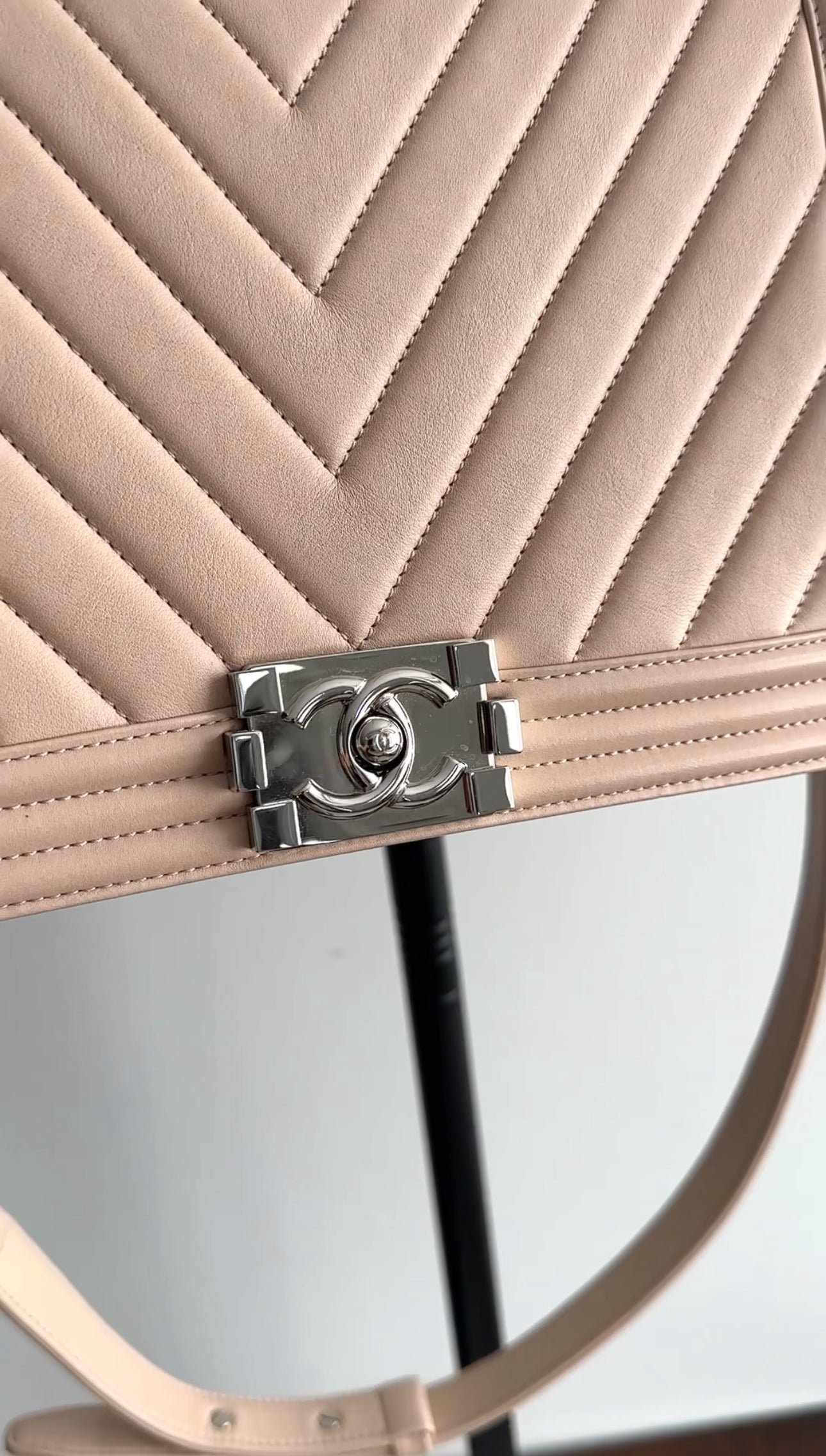 Chanel Nude Beige Chevron Quilted Leather Large Le Boy Bag - Luxury Designer Handbag for Women, Perfect for Parties, Dating & Special Occasions