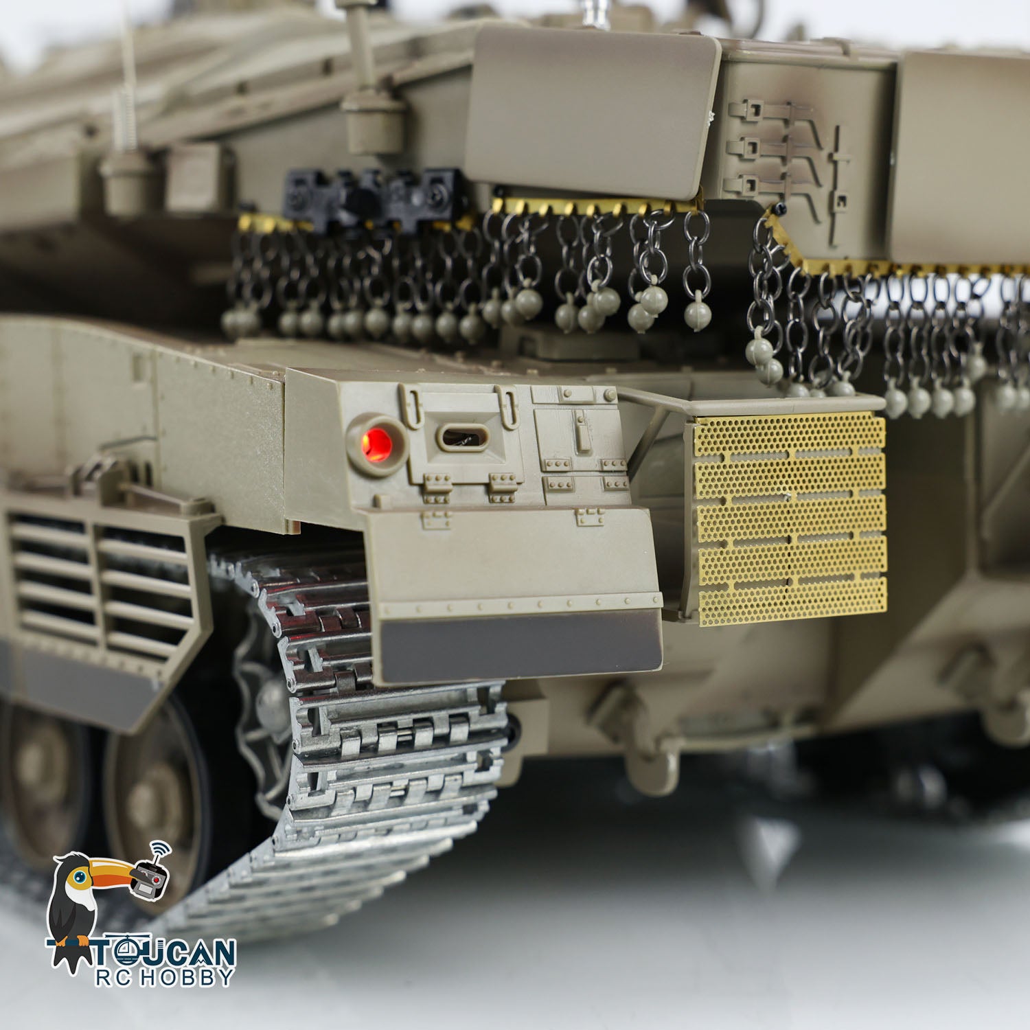 1:16 Scale RC Military Battle Tank - Heng Long IDF Merkava MK IV 3958 Upgraded Edition with Metal Gearbox & Tracks | Remote Control Model Tank for Collectors & Battle Simulation | Perfect for Outdoor Play, Military Enthusiasts & Display