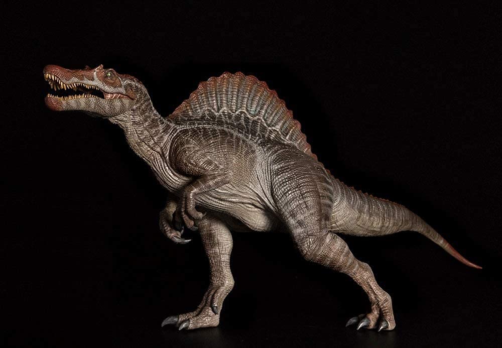 Original Spinosaurus Dinosaur Toy - 1/35 Scale Dinosaur Model with Movable Jaw - Realistic Dinosaur Statue for Boys, Kids & Collectors - Perfect Gift for Birthdays, Christmas & Dinosaur Enthusiasts - Great for Playtime, Display & Educational Scenes