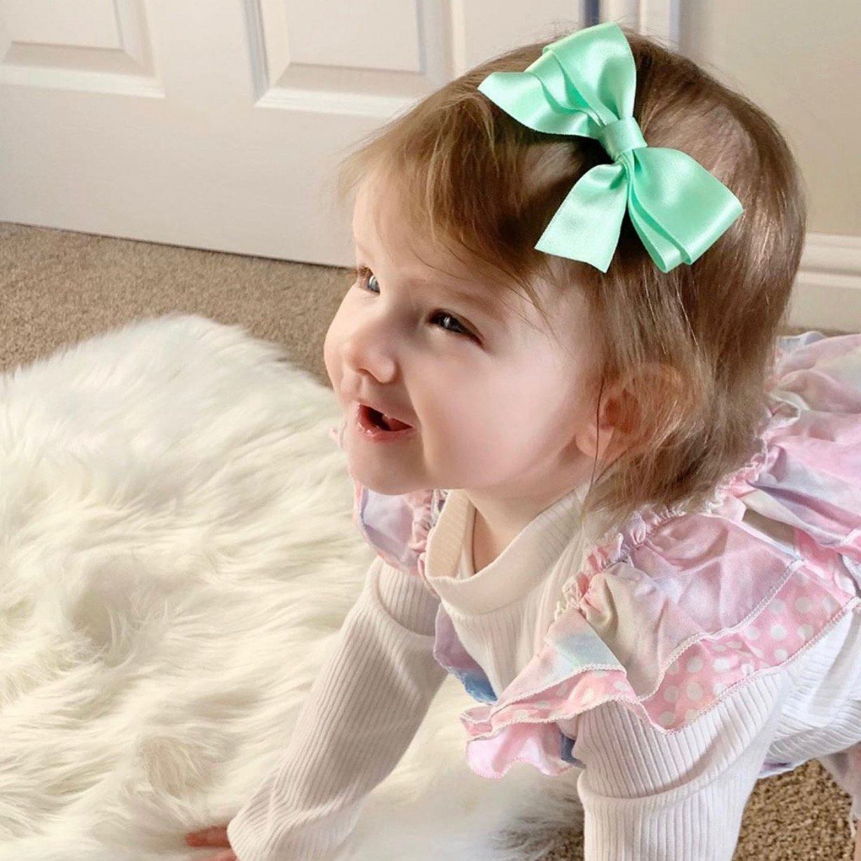 Pastel Satin Hair Bows for Women & Girls - Elegant Hair Accessories for Parties, Weddings & Everyday Wear
