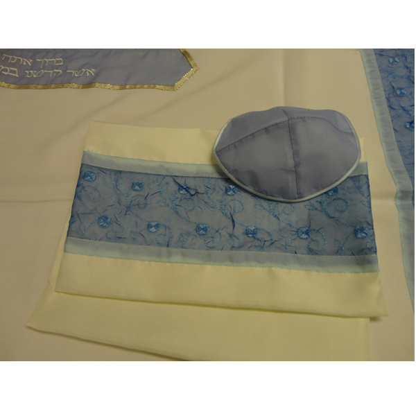Elegant Blue Striped Silk Tallit for Women & Girls - Perfect for Bat Mitzvah, Jewish Prayer Shawl - Ideal for Synagogue Services & Special Religious Ceremonies