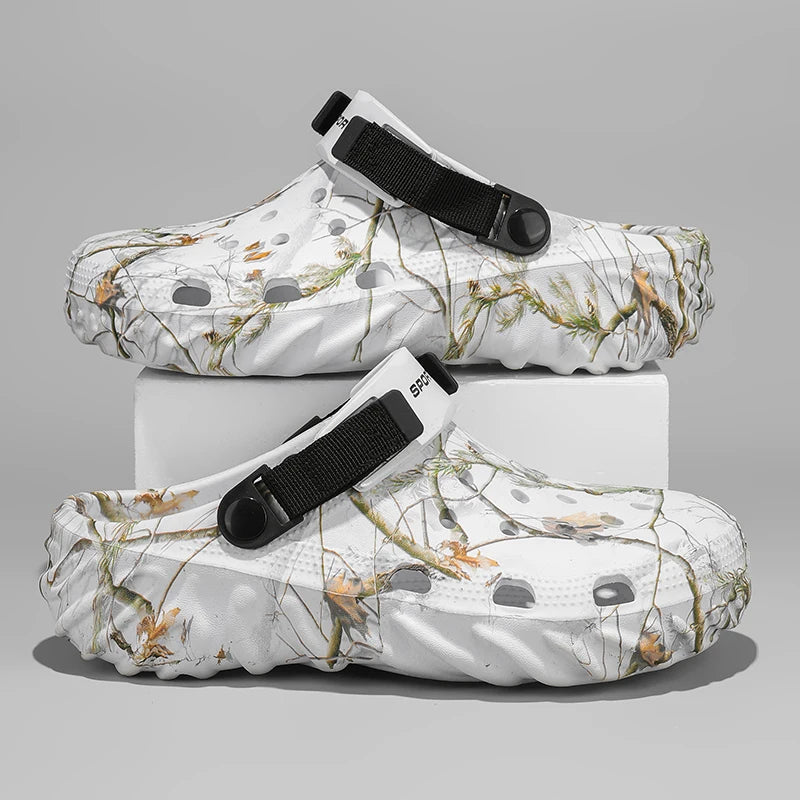 **Men's Summer Sandals - Breathable Holey Flip Flops & Clogs for Beach, Pool, and Casual Wear - Lightweight Comfortable Fashion Slippers**