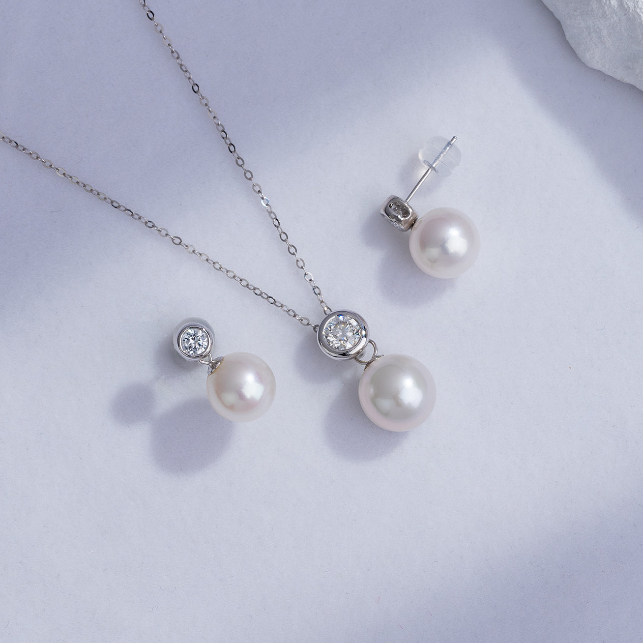 18K Solid Gold Freshwater Pearl Necklace KN00114 - Elegant Jewelry Gift for Women, Bridal Party, Anniversary & Special Occasions