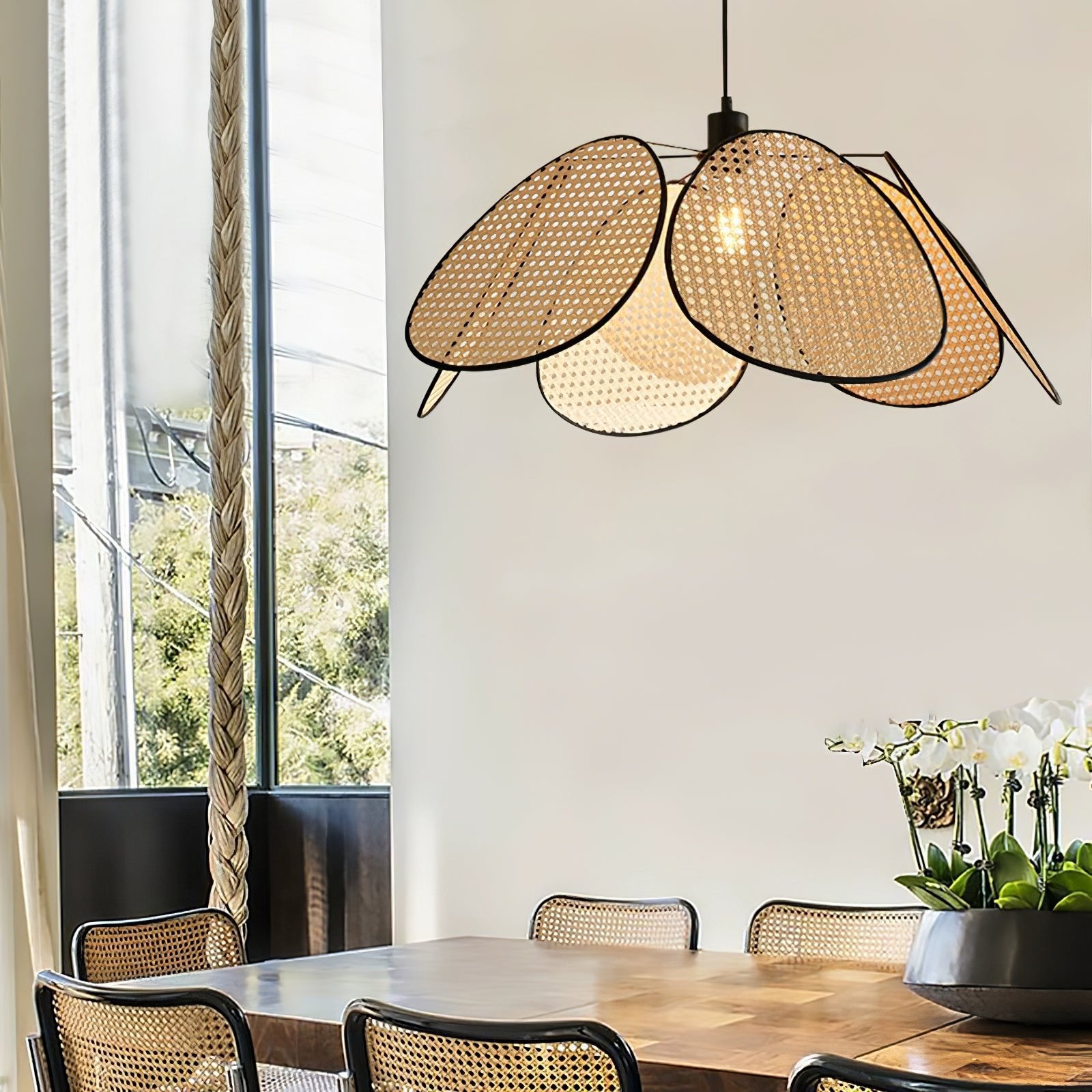 Blossom Petal Pendant Lamp - Elegant Floral Ceiling Light Fixture for Living Room, Bedroom & Dining Room Decor