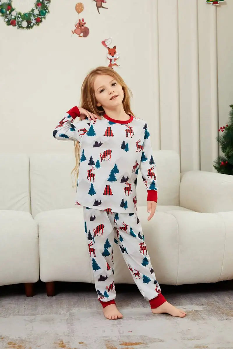 Reindeer Printed Christmas Matching Family Pajamas Set - Cozy Holiday PJS for Family Photos & Festive Gatherings
