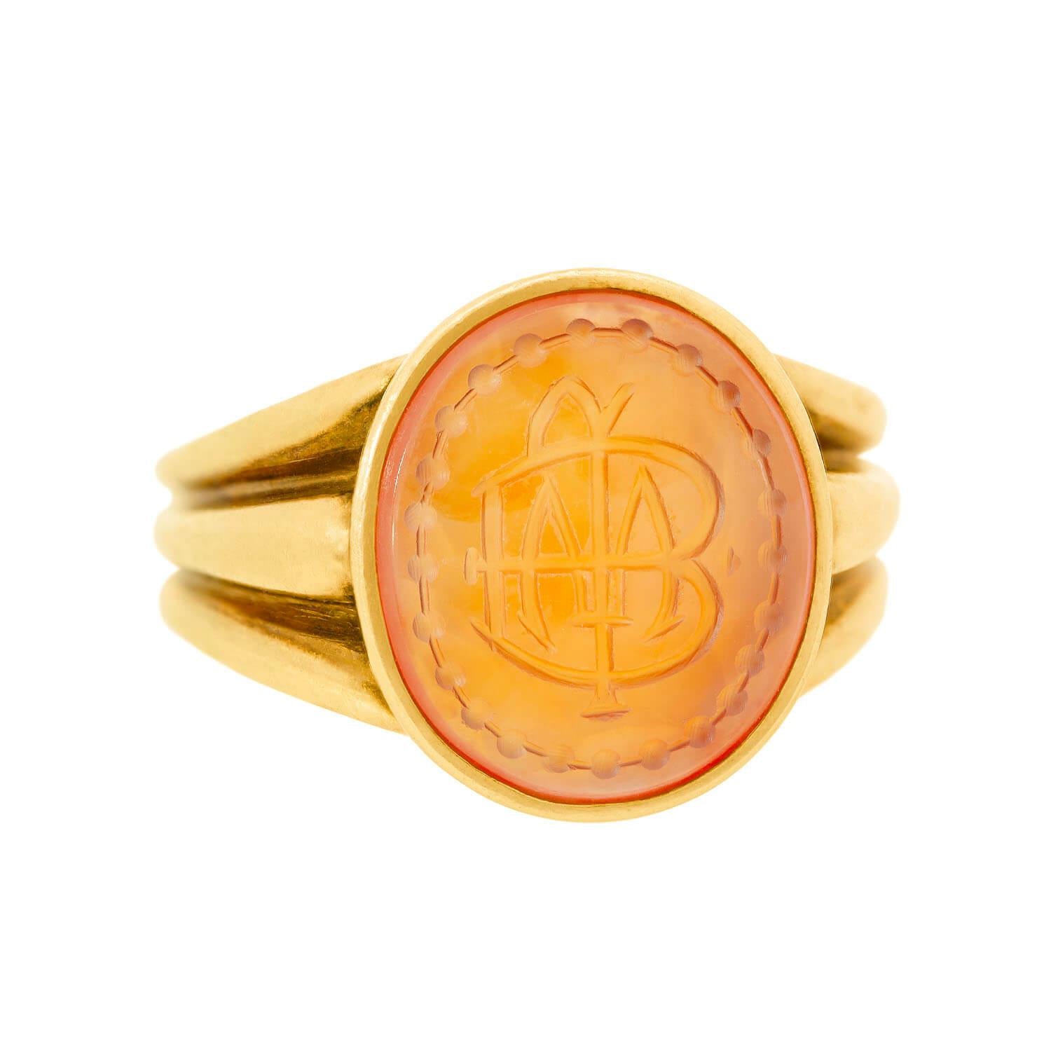 18K Gold Victorian Style Carved Carnelian Signet Ring for Men - Elegant Antique Jewelry Gift for Weddings, Engagements & Formal Occasions
