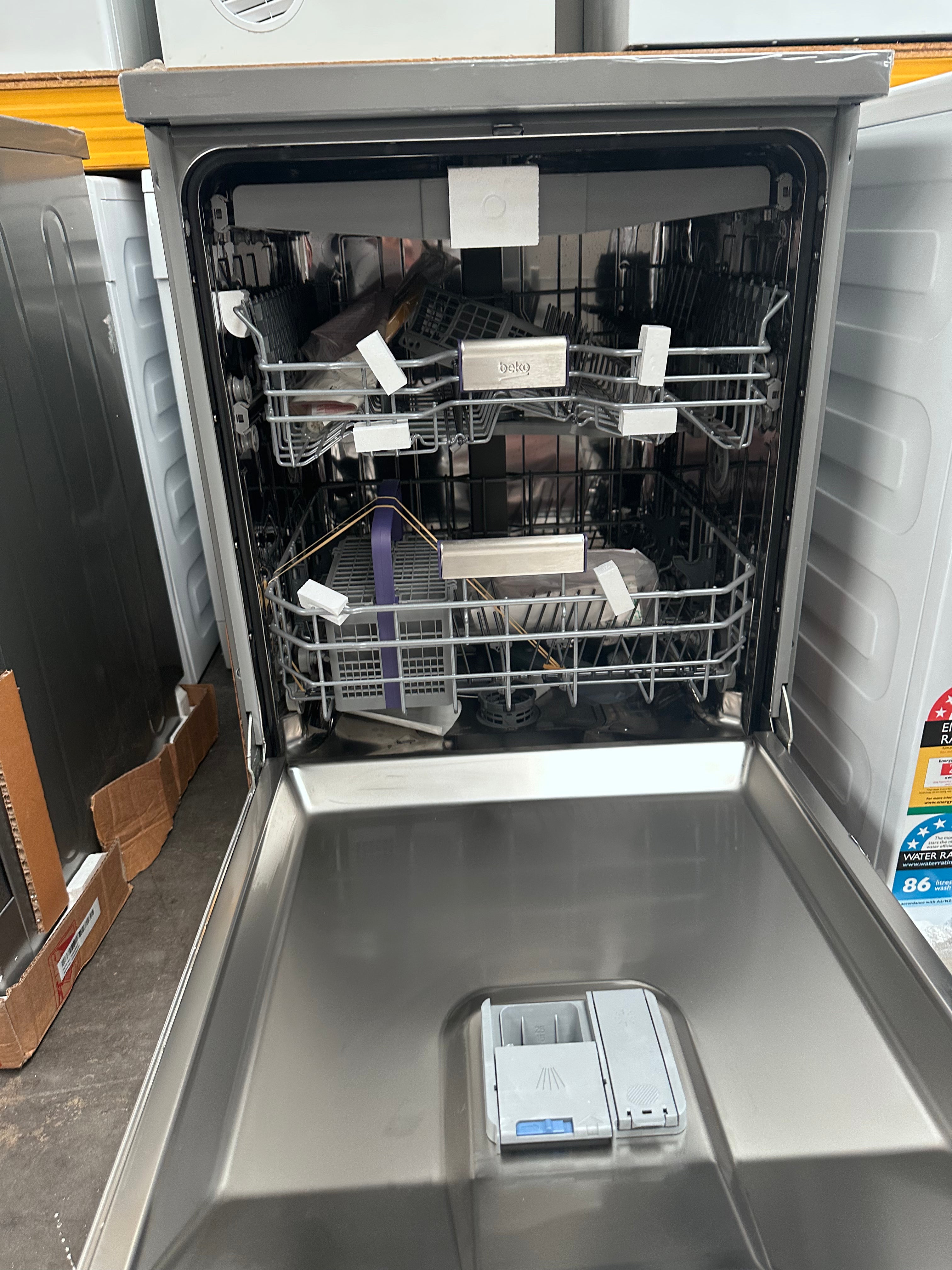 Beko BDF1620X 16 Place Setting Stainless Steel Dishwasher - Factory Refurbished | Energy Efficient for Large Families & Entertaining Guests
