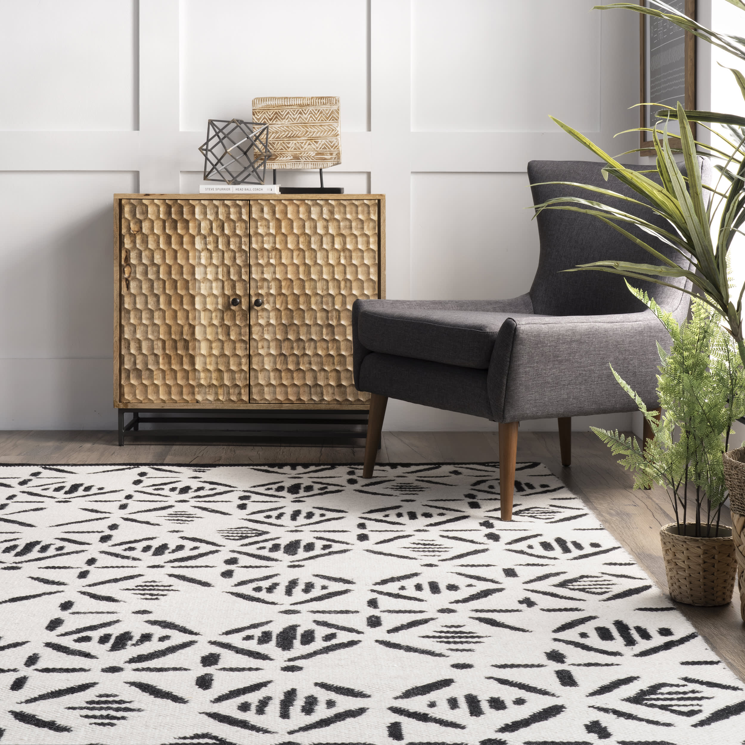 Premium Cora Wool Lattice Area Rug in Ivory - Soft & Durable Handwoven Carpet for Living Room, Bedroom, or Office Decor