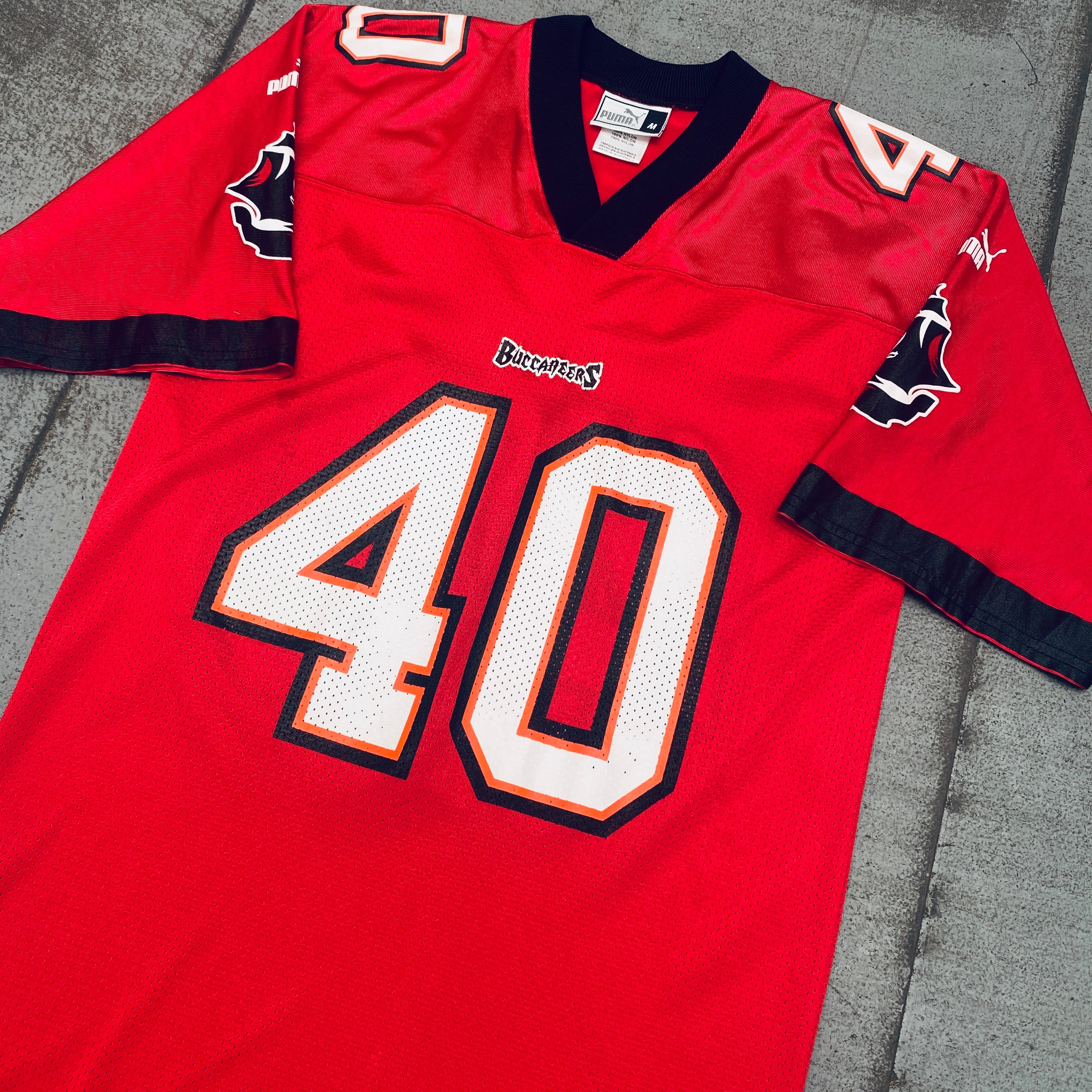 Authentic Tampa Bay Buccaneers Mike Alstott 1998/99 Replica Jersey (Men's) - Perfect for NFL Games, Tailgating & Fan Collections