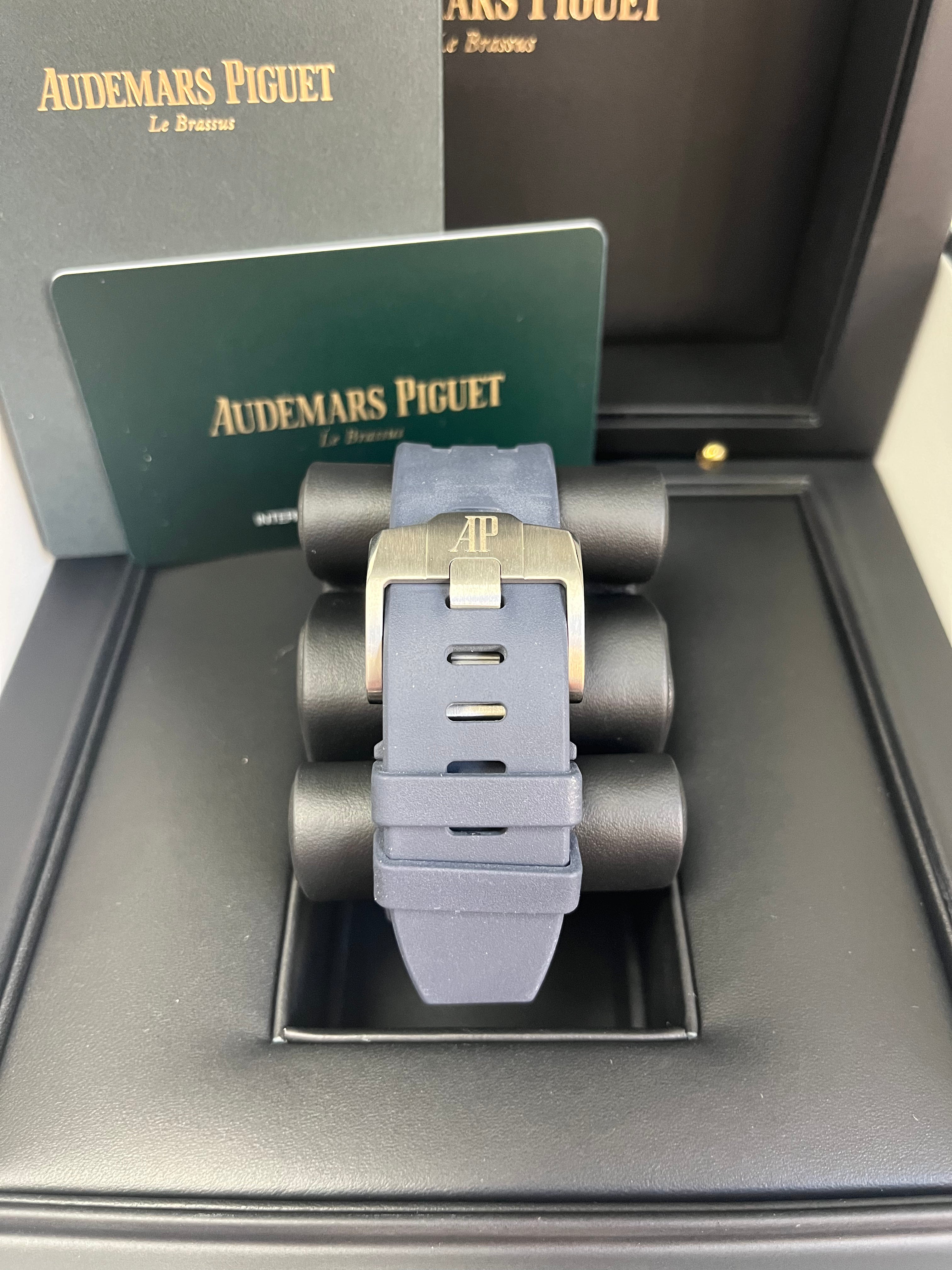 Audemars Piguet Royal Oak Offshore 43mm Titanium Watch (Ref#26420TI.OO.A027CA.01) - Luxury Men's Sports Chronograph for Business & Formal Occasions