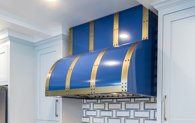 Bluestar BZ048MLPLT 48-Inch Professional Gas Range Hood - Stainless Steel Commercial Grade Ventilation for Kitchen - Perfect for Restaurants & Home Chefs