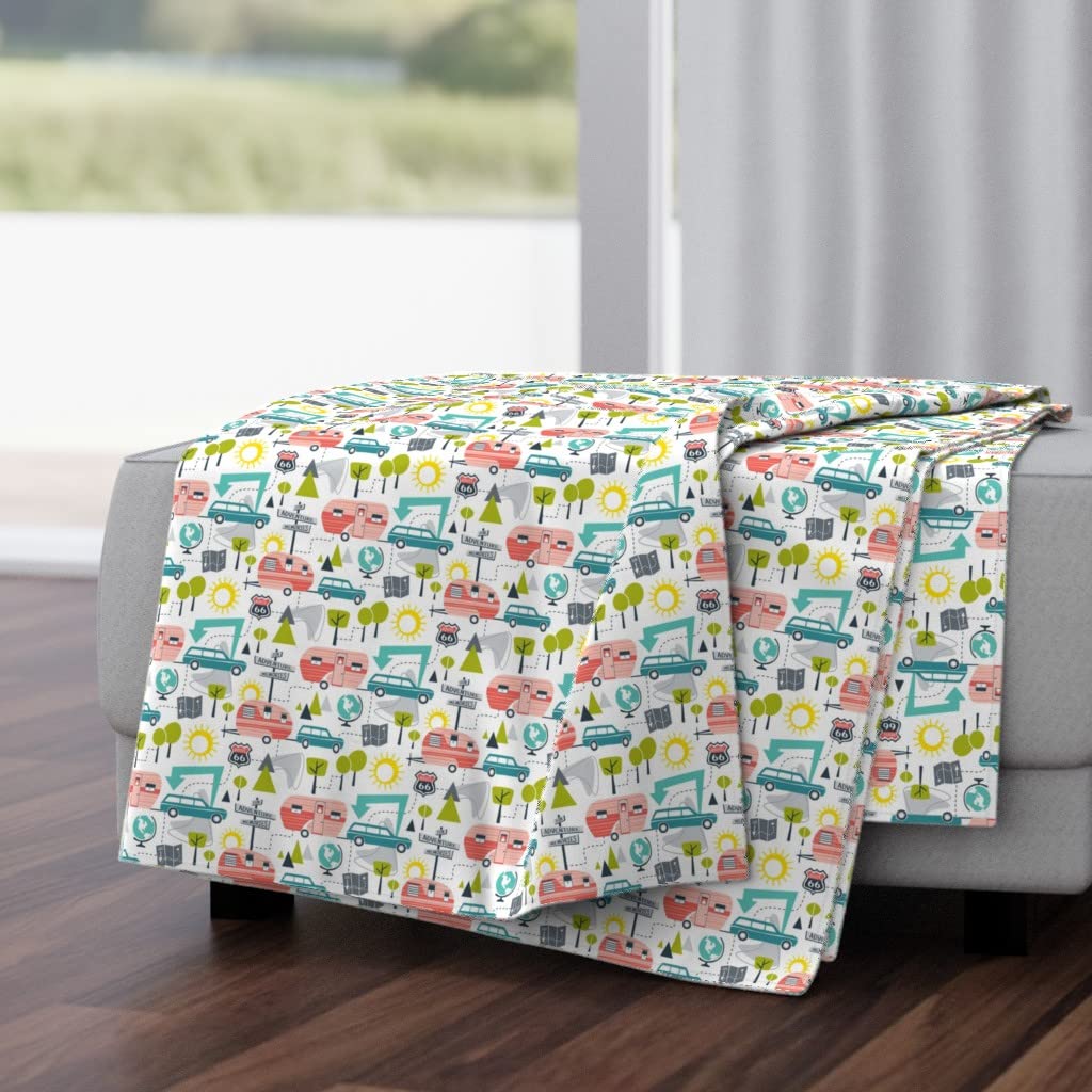 Soft Plush Minky Throw Blanket 50x70 Inches - Retro Summer Camping & Travel Design, Cozy Fleece Blanket for Bed, Couch, Sofa, Caravan, Outdoor Adventures & Home Decor