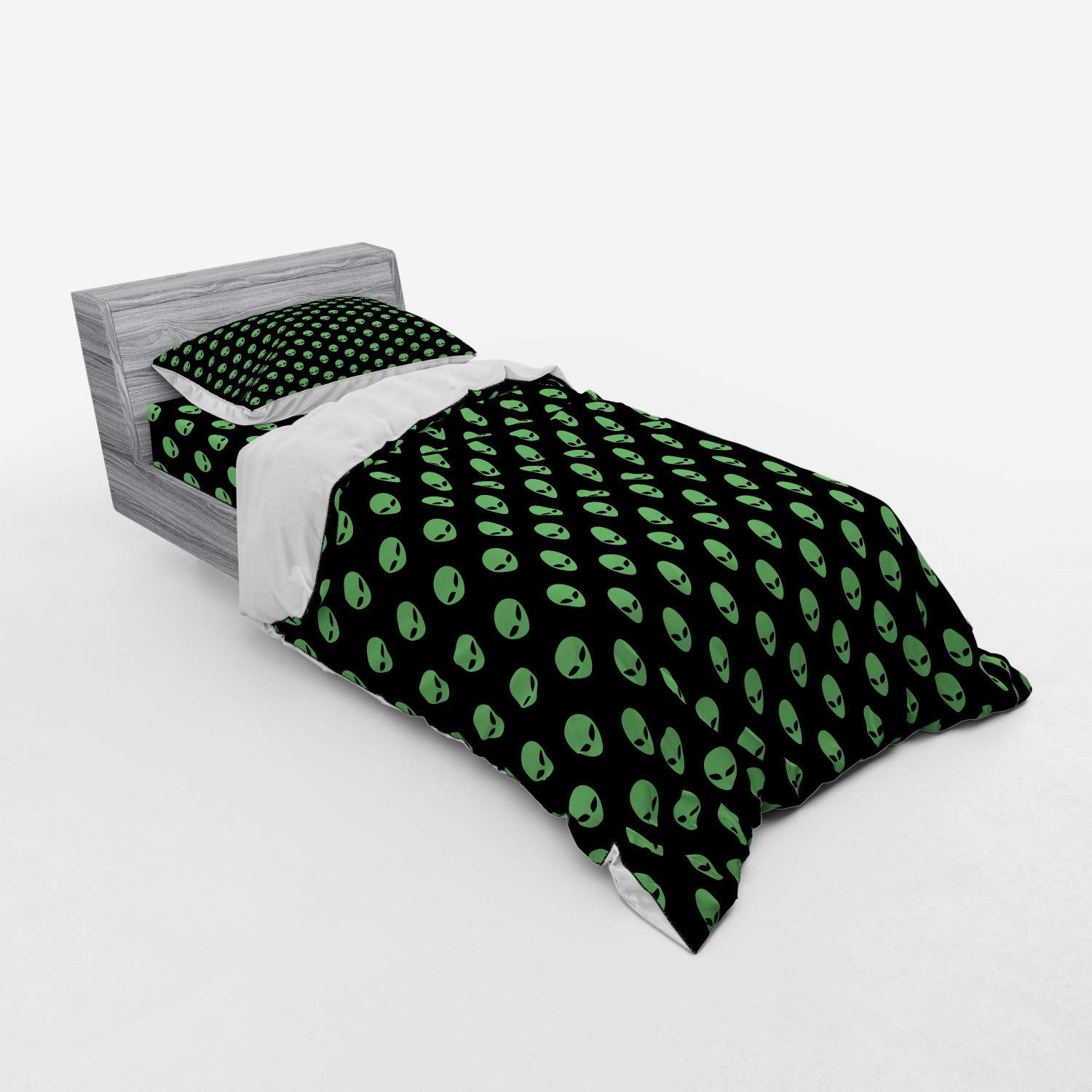 Ambesonne Alien Duvet Cover Set - 3 Piece Twin XL Bedding with Sham & Fitted Sheet, Fern Green & Black - Sci-Fi Themed Bedroom Decor for Teens & Adults - Perfect for Space Enthusiasts & UFO Lovers