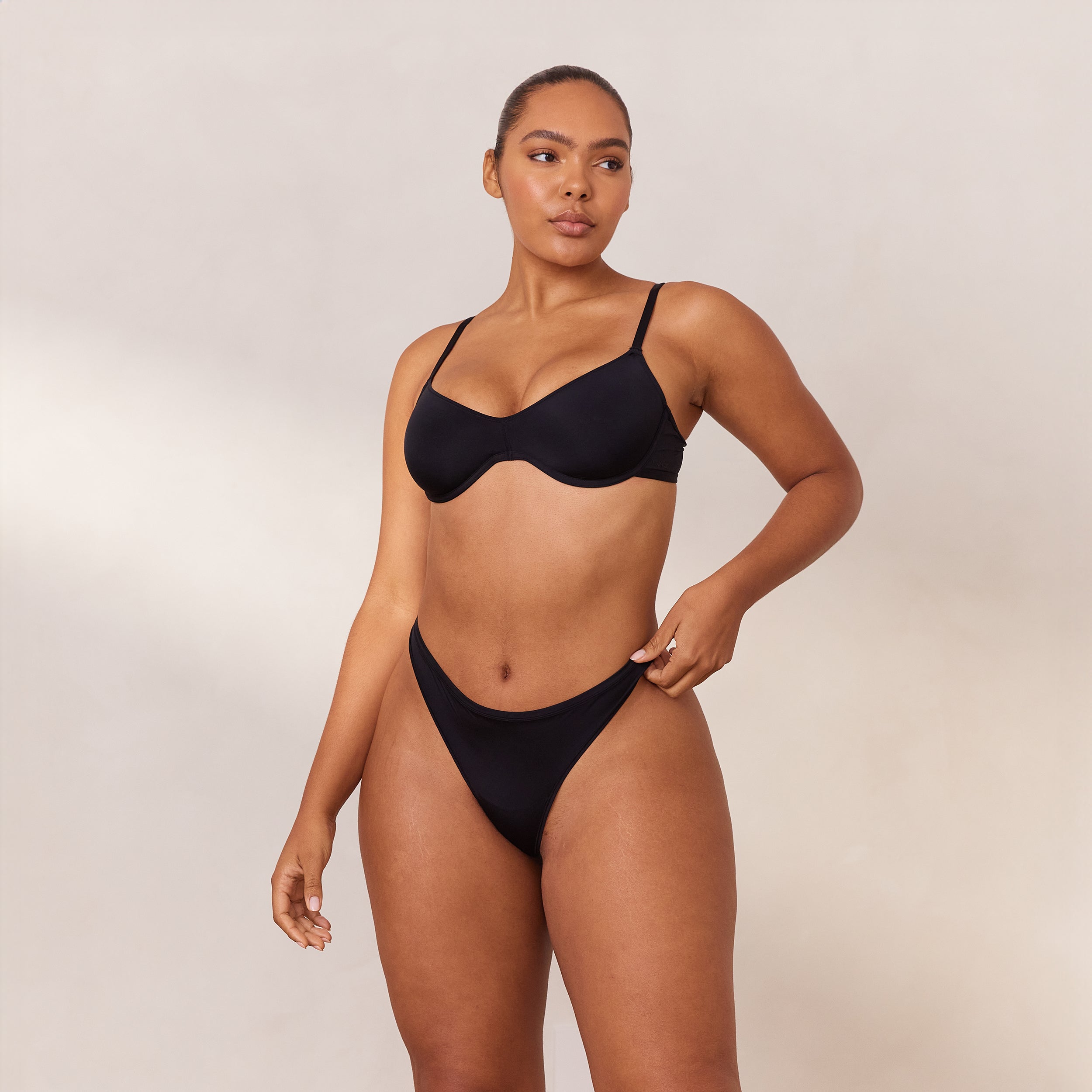 Barely There Plunge Bra - Seamless Comfort, Lift & Support for Deep Necklines | Perfect for Evening Wear, Date Nights & Special Occasions