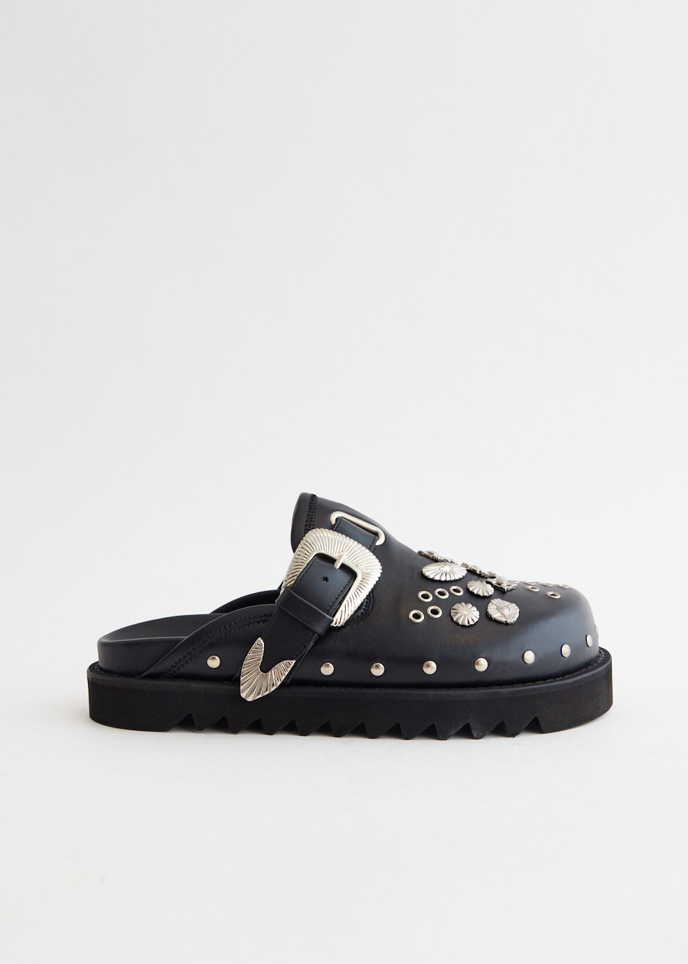 M106609009 Black - Stylish and Durable for Everyday Use, Travel, and Work