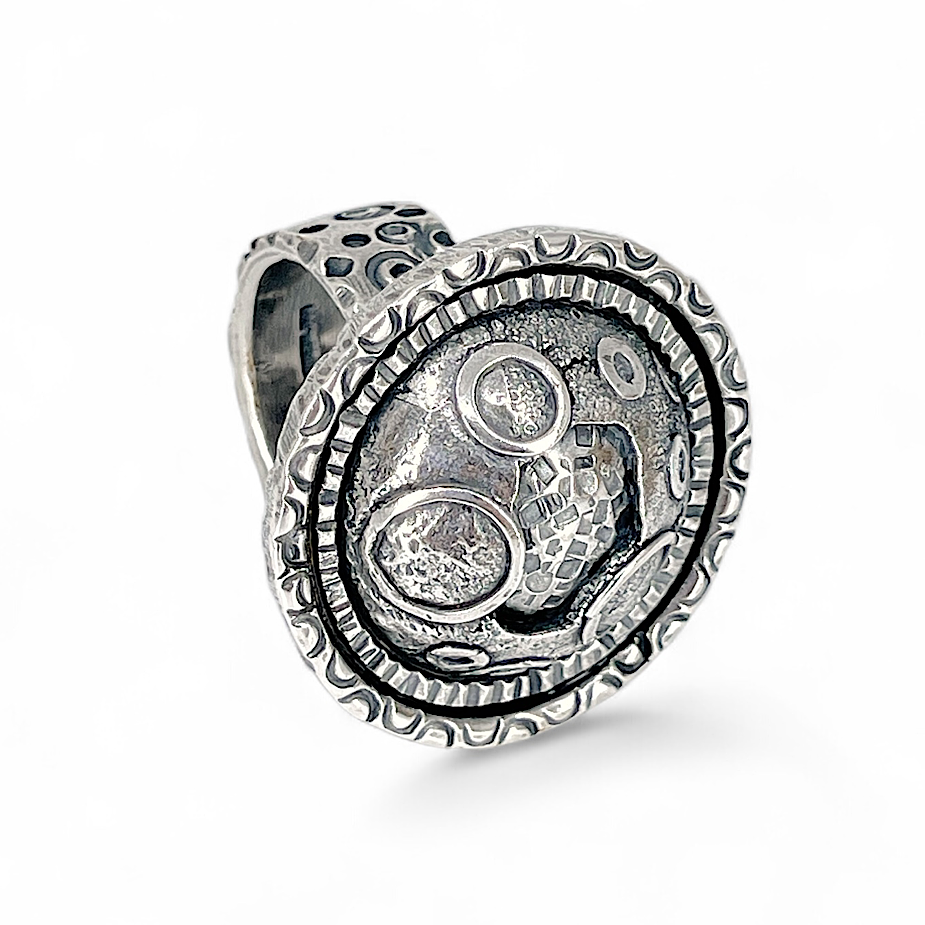 925 Sterling Silver Moon Ring for Women - Elegant Crescent Moon Jewelry Gift for Birthday, Anniversary & Everyday Wear