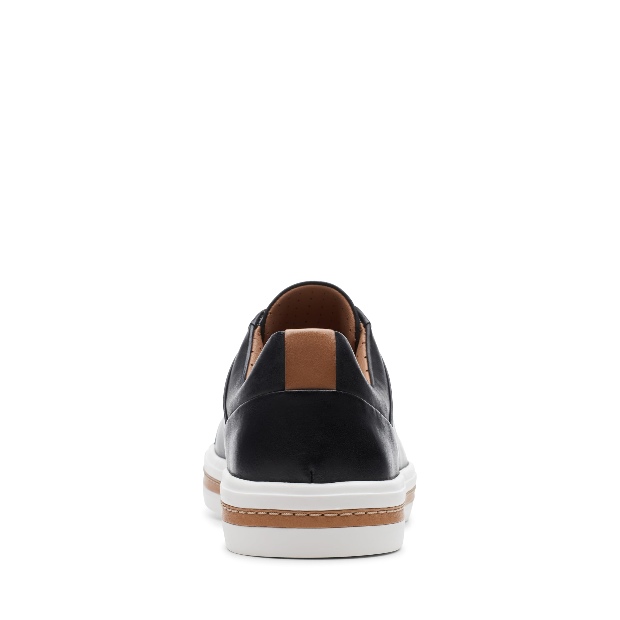 Clarks Women's Comfortable Low-Top Sneakers - Lightweight Walking Shoes for Women - Casual Everyday Shoes for Work, Travel & Outfits